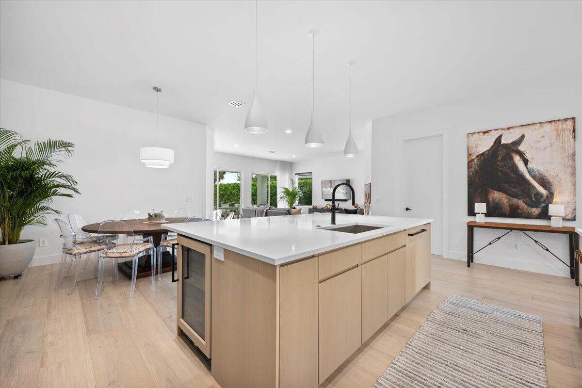 SHADY OAKS OF PALM BEACH - Residential