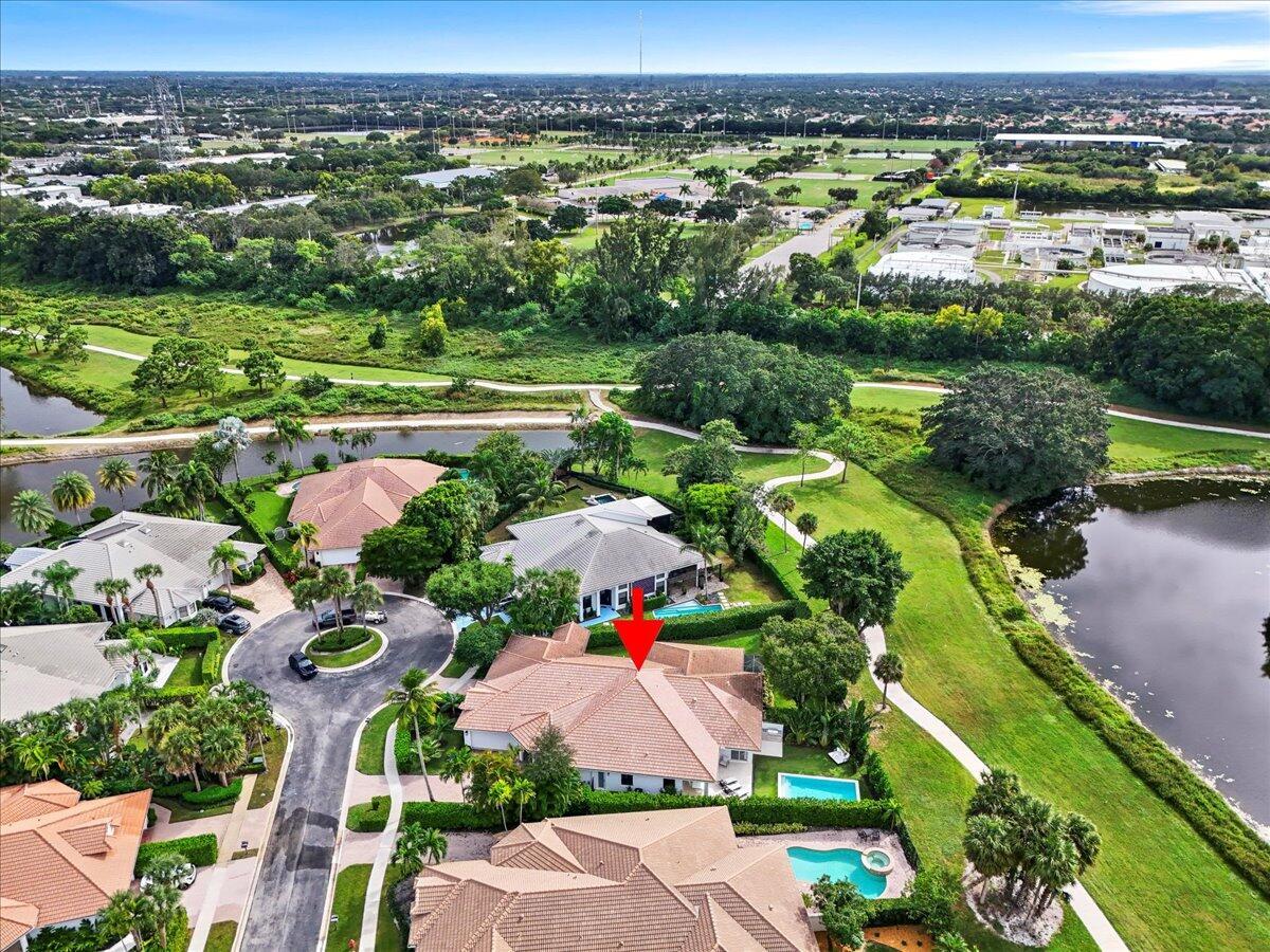 SHADY OAKS OF PALM BEACH - Residential