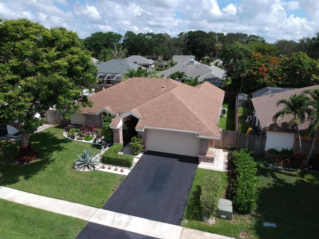 Photo of 10187 182nd Court S, Boca Raton, FL 33498 (MLS # R11106305)