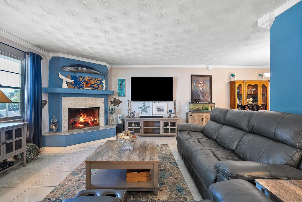 Photo of 5226 SE Orange Street, Stuart, FL 34997 (MLS # R11073969)