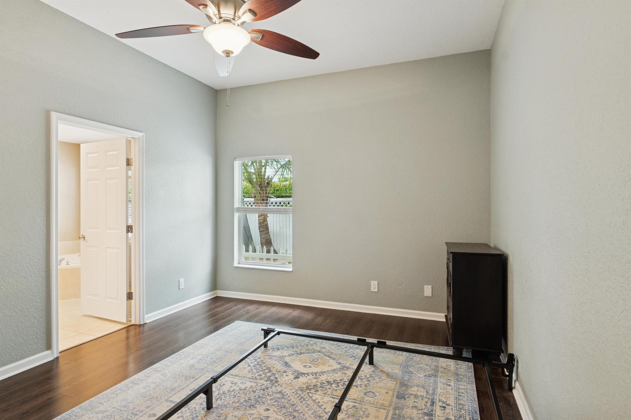 PENNOCK LANDING - Residential