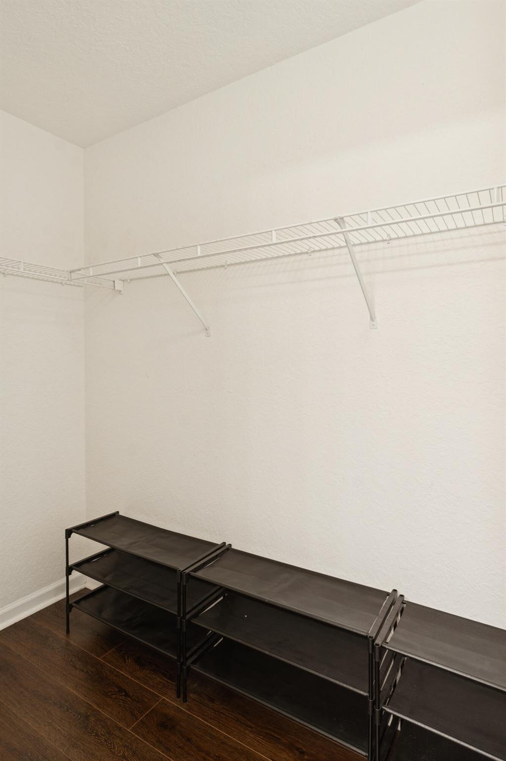 PENNOCK LANDING - Residential