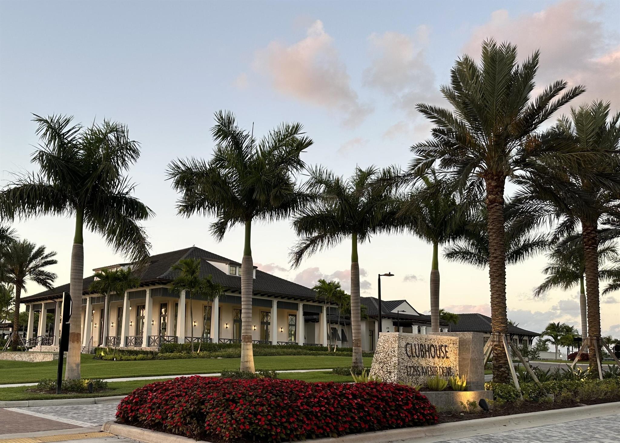 CORAL ISLES - Residential