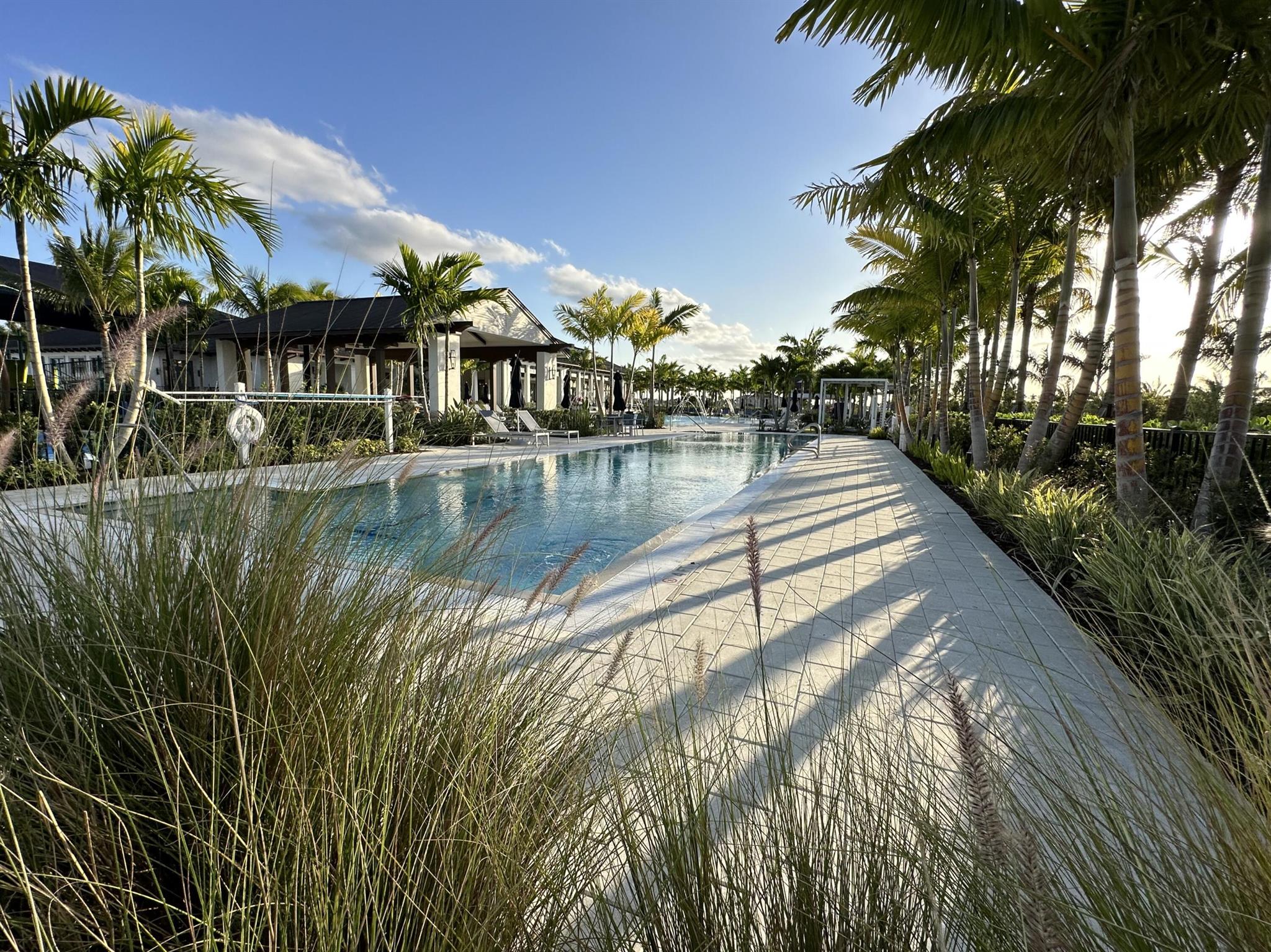 CORAL ISLES - Residential