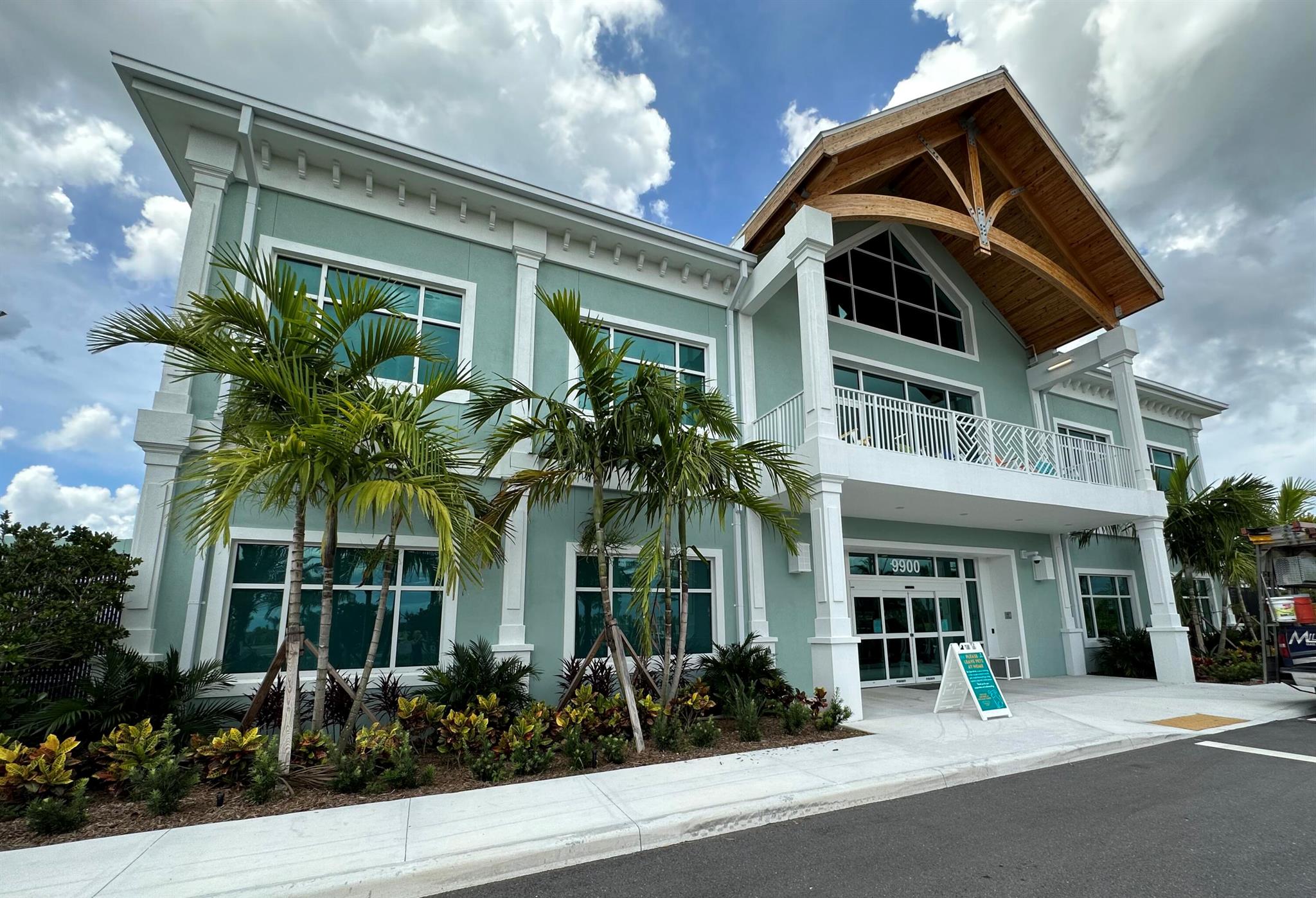 CORAL ISLES - Residential