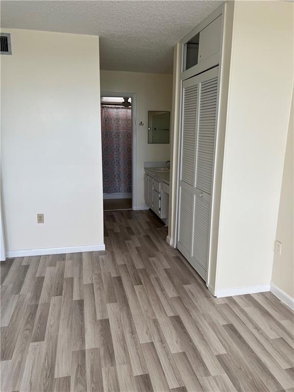 Royal Park Gardens II-K C - Residential Lease