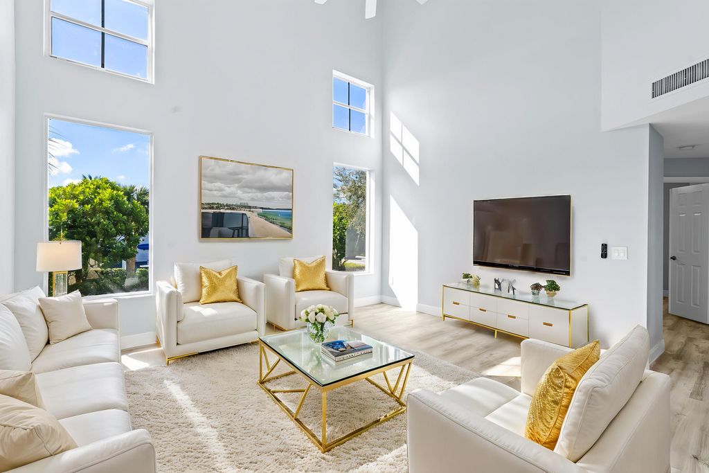 Photo of 4903 Chancellor Drive #23, Jupiter, FL 33458 (MLS # R11039848)