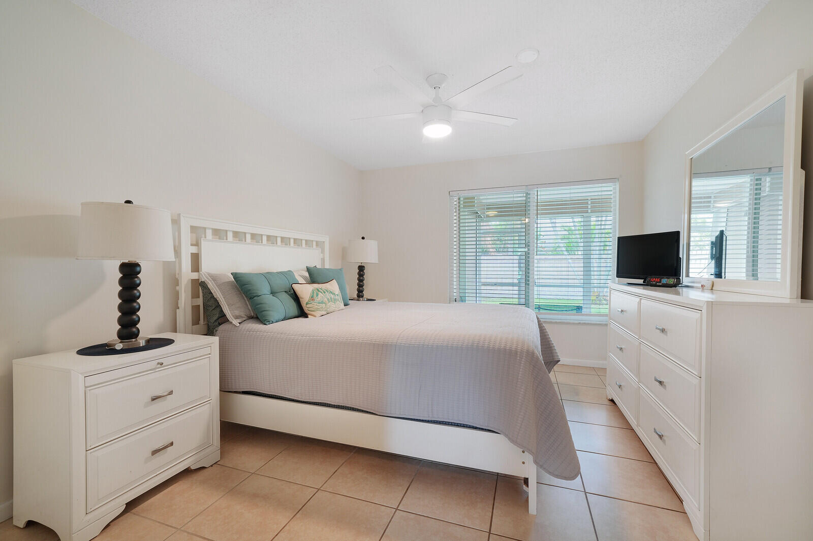 JUPITER VILLAGE PH II - Residential