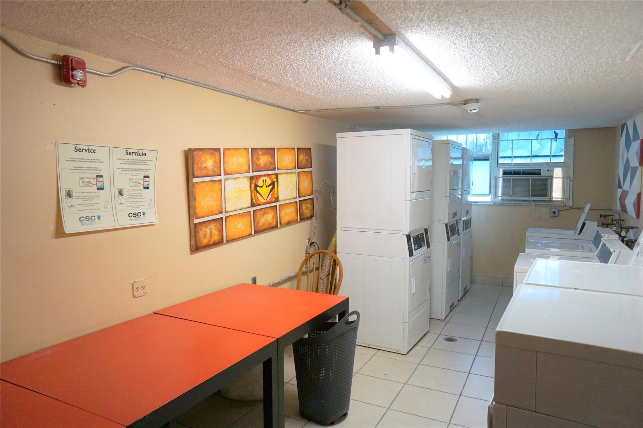 Tall Trees Condo # 314 - Residential