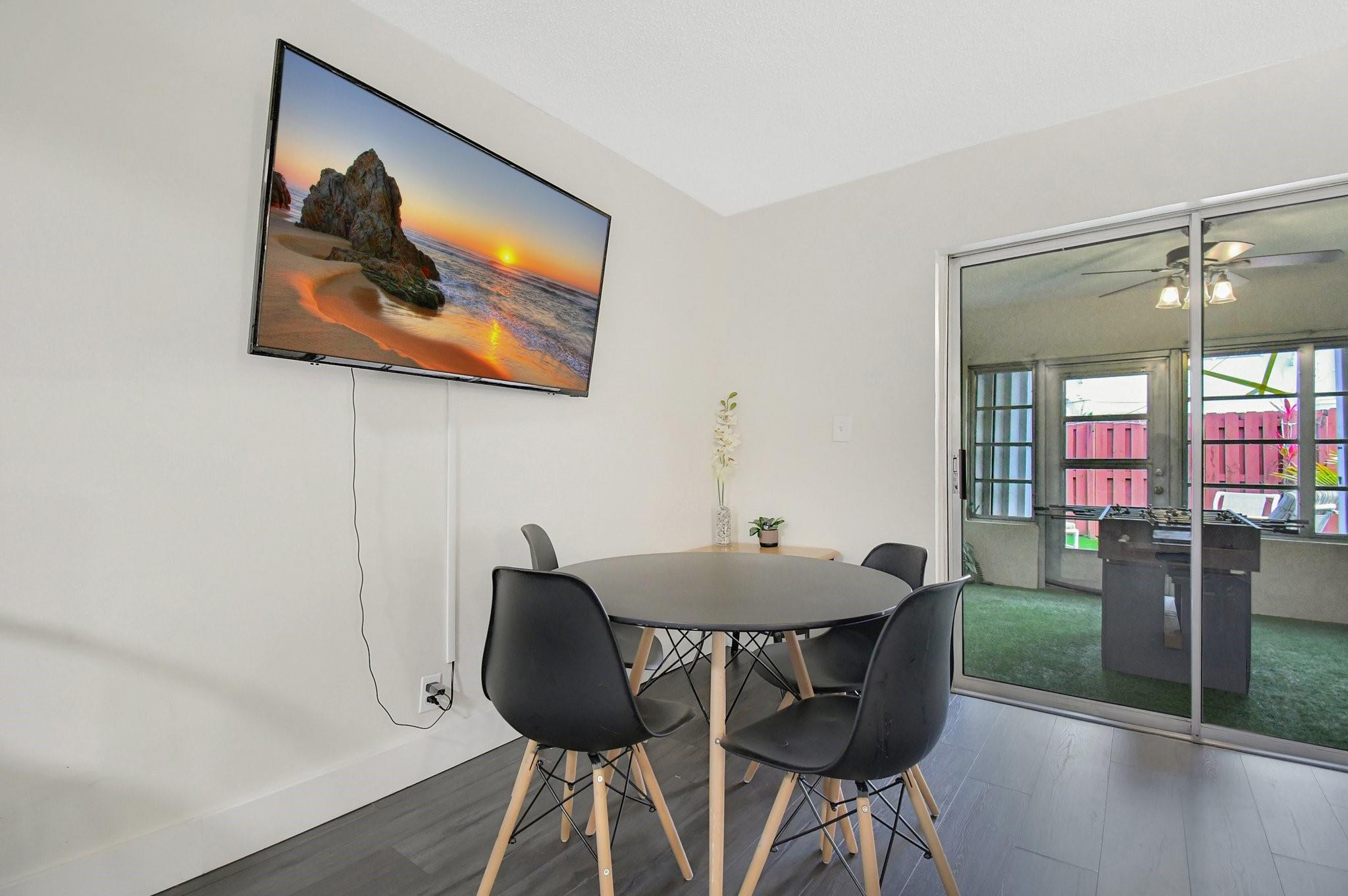 TOWNHOUSES AT NOVA 2 - Residential