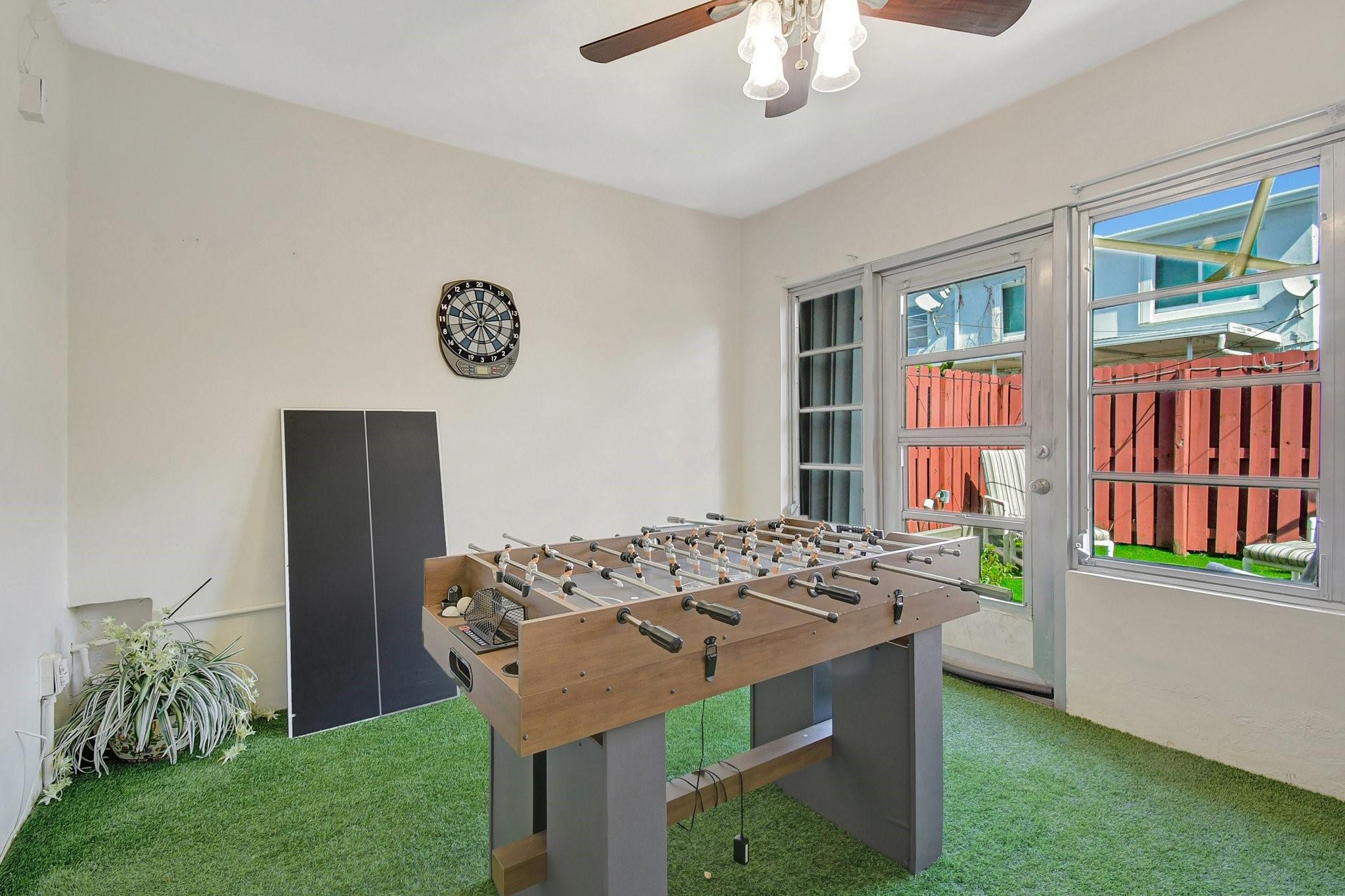 TOWNHOUSES AT NOVA 2 - Residential