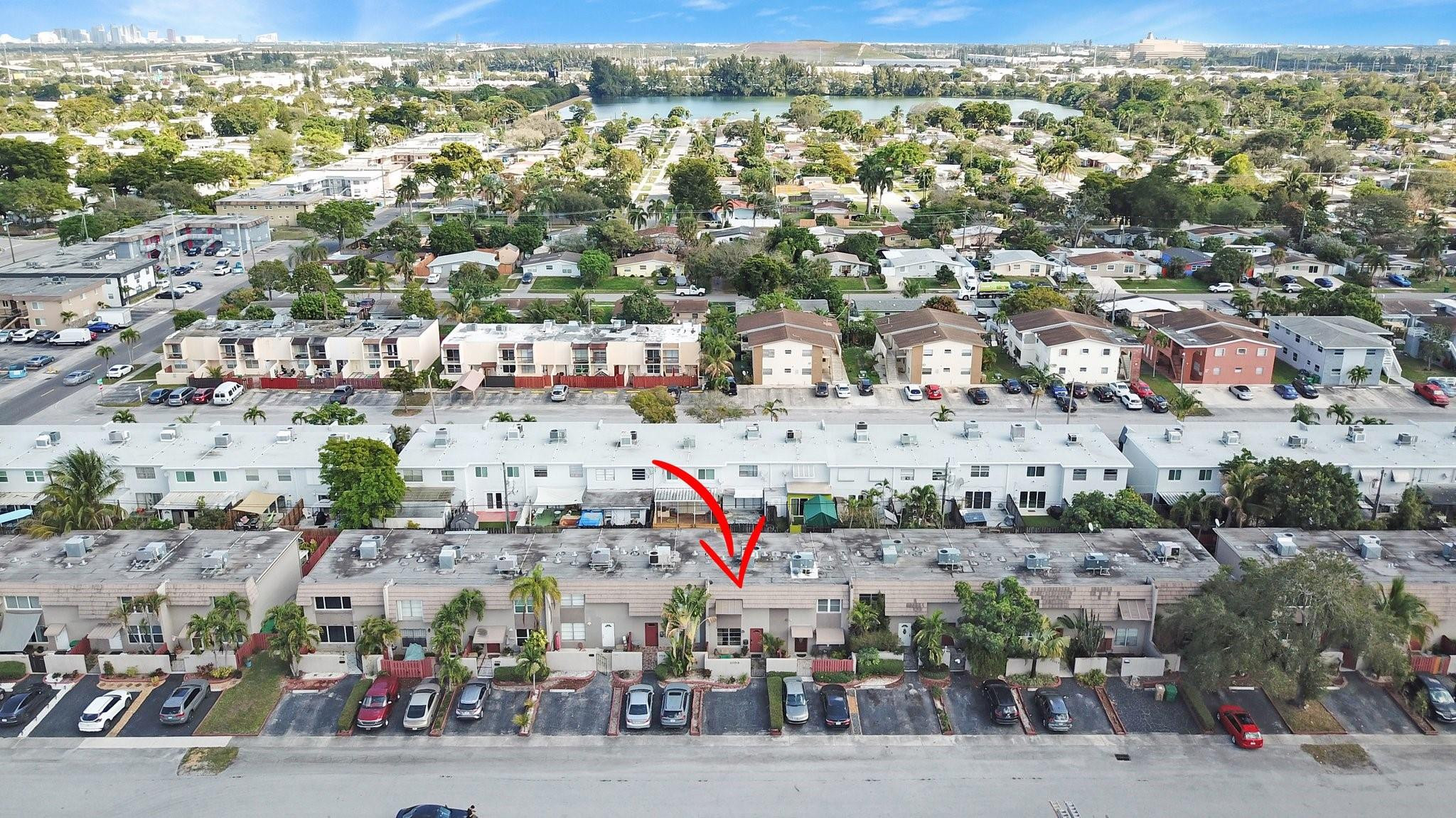 TOWNHOUSES AT NOVA 2 - Residential