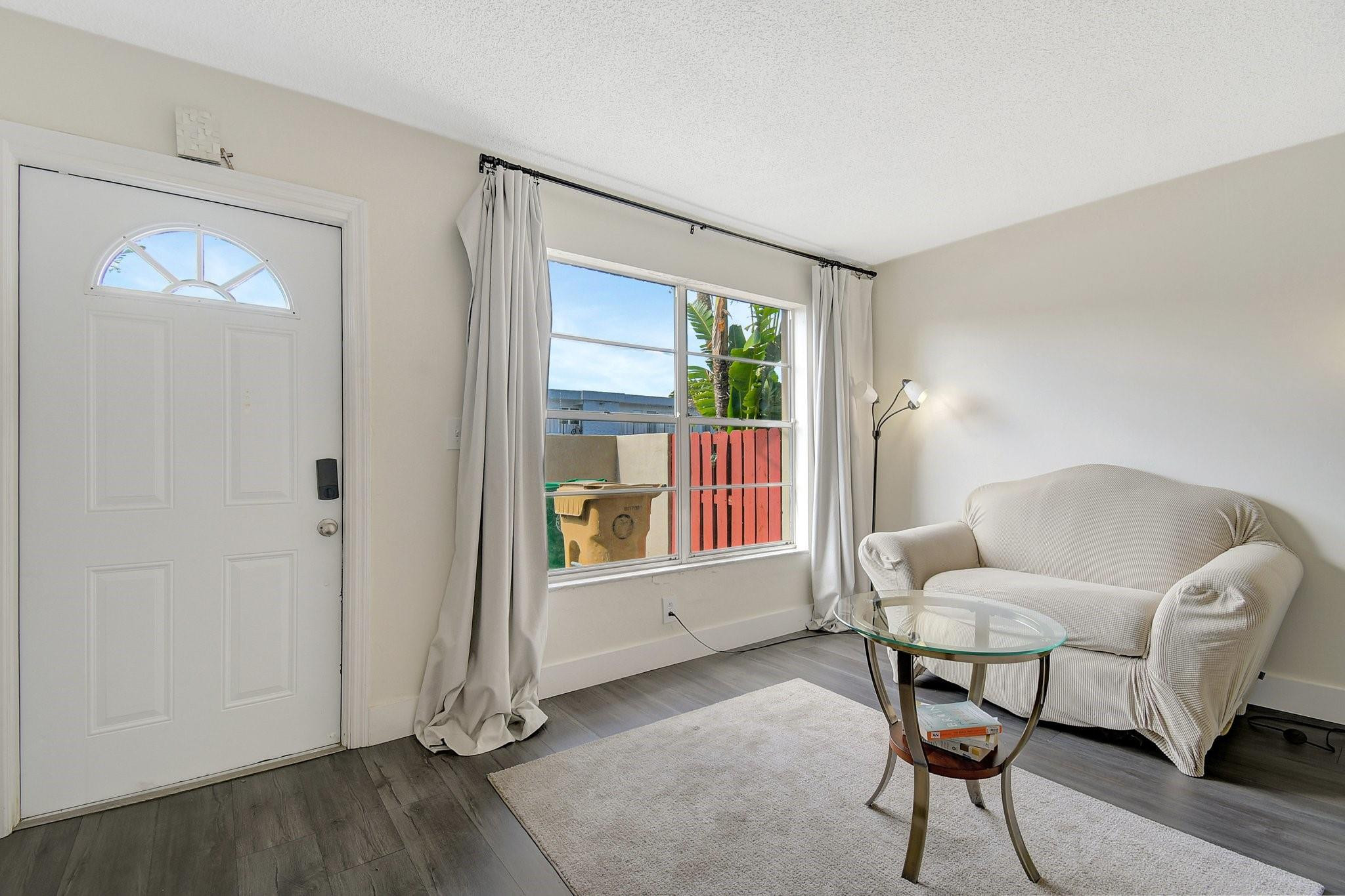 TOWNHOUSES AT NOVA 2 - Residential