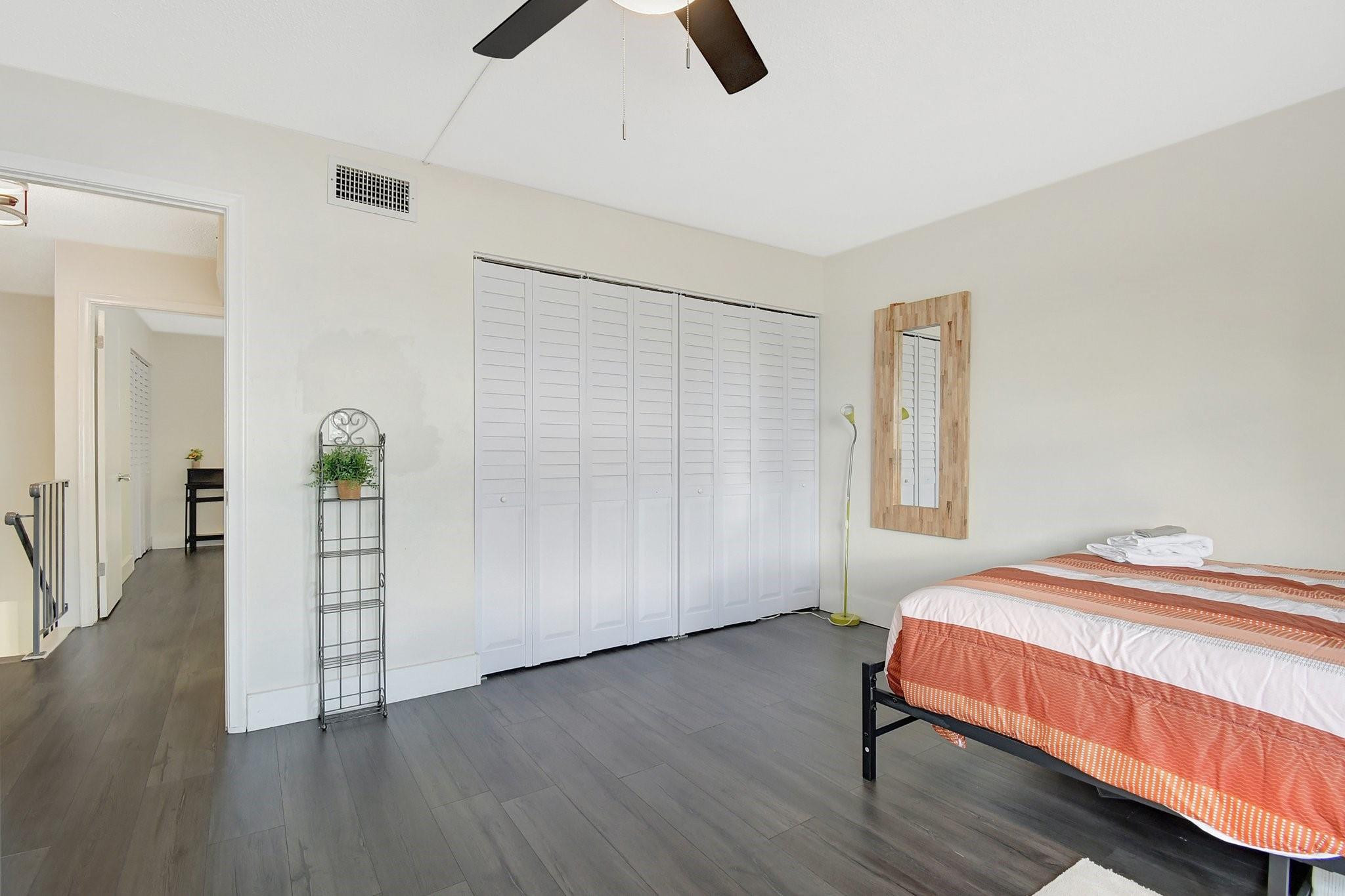 TOWNHOUSES AT NOVA 2 - Residential