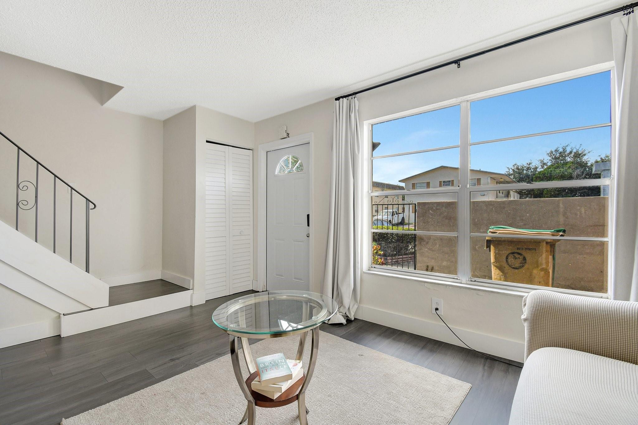 TOWNHOUSES AT NOVA 2 - Residential