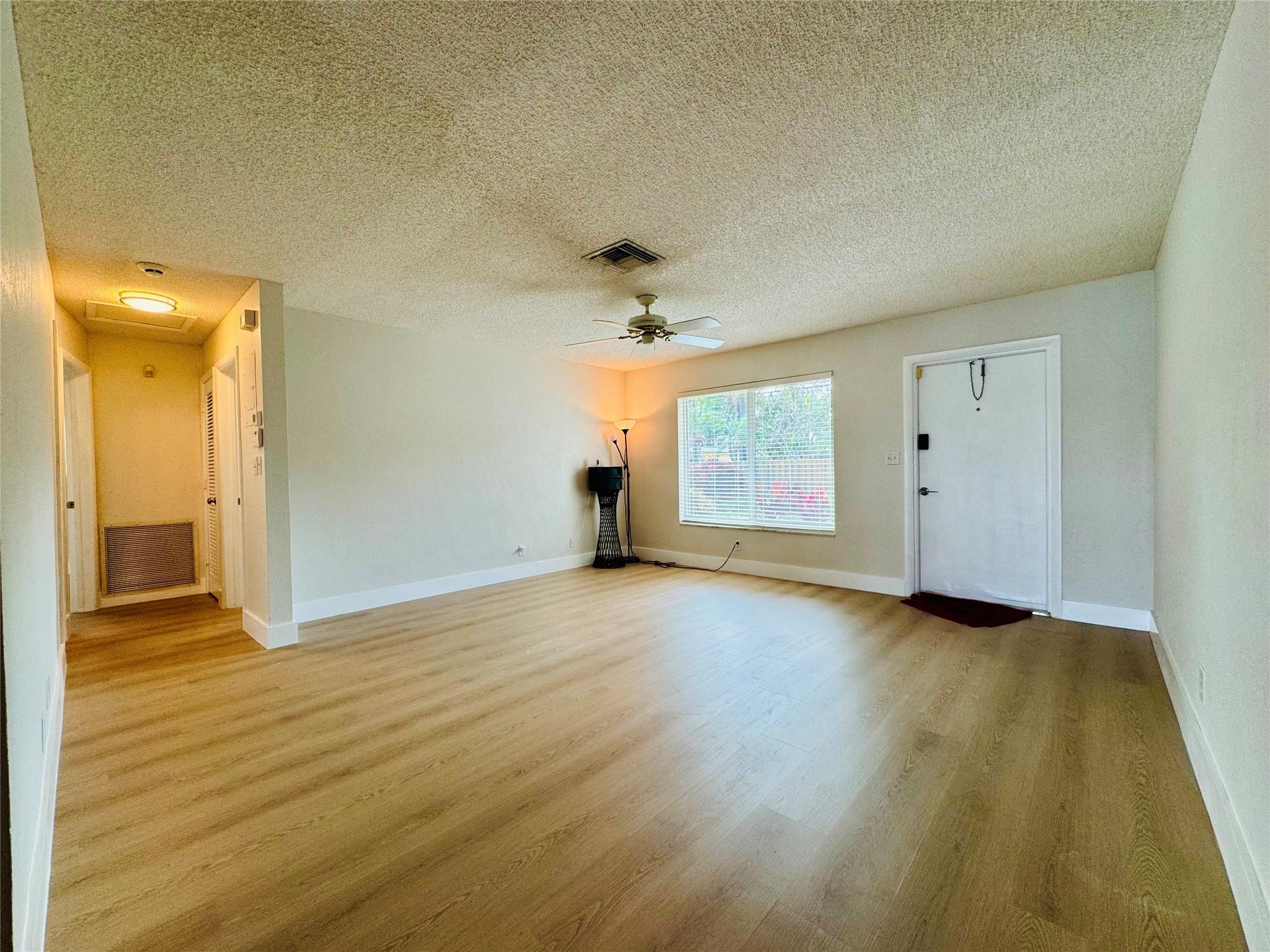 Royal Palm Acres 7th Sec - Residential Lease