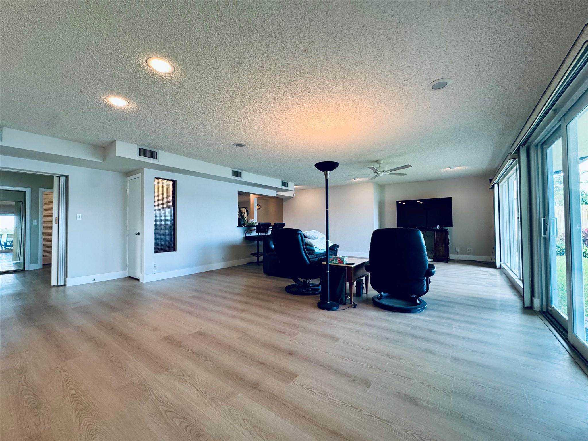 Royal Palm Acres 7th Sec - Residential Lease