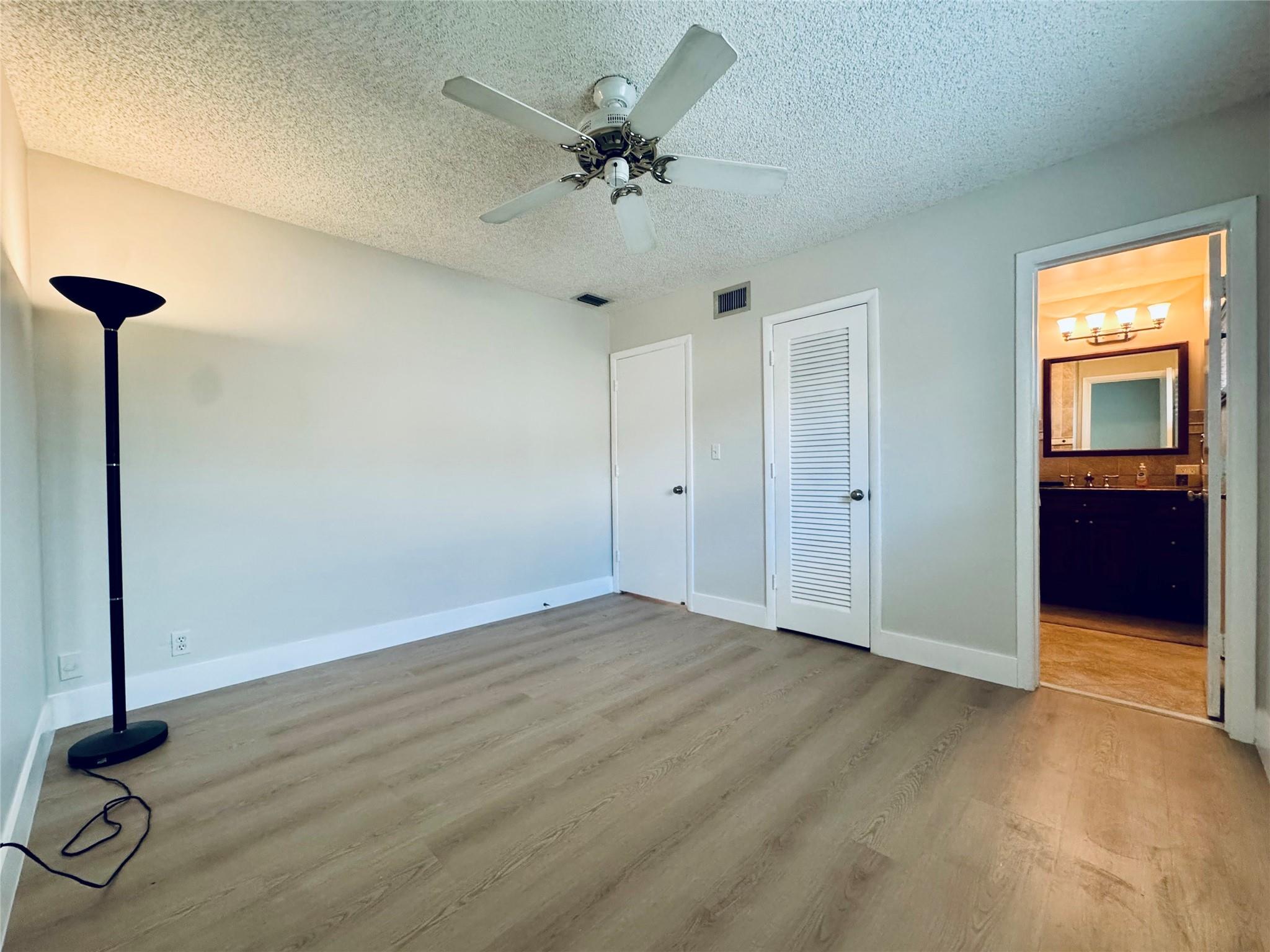 Royal Palm Acres 7th Sec - Residential Lease