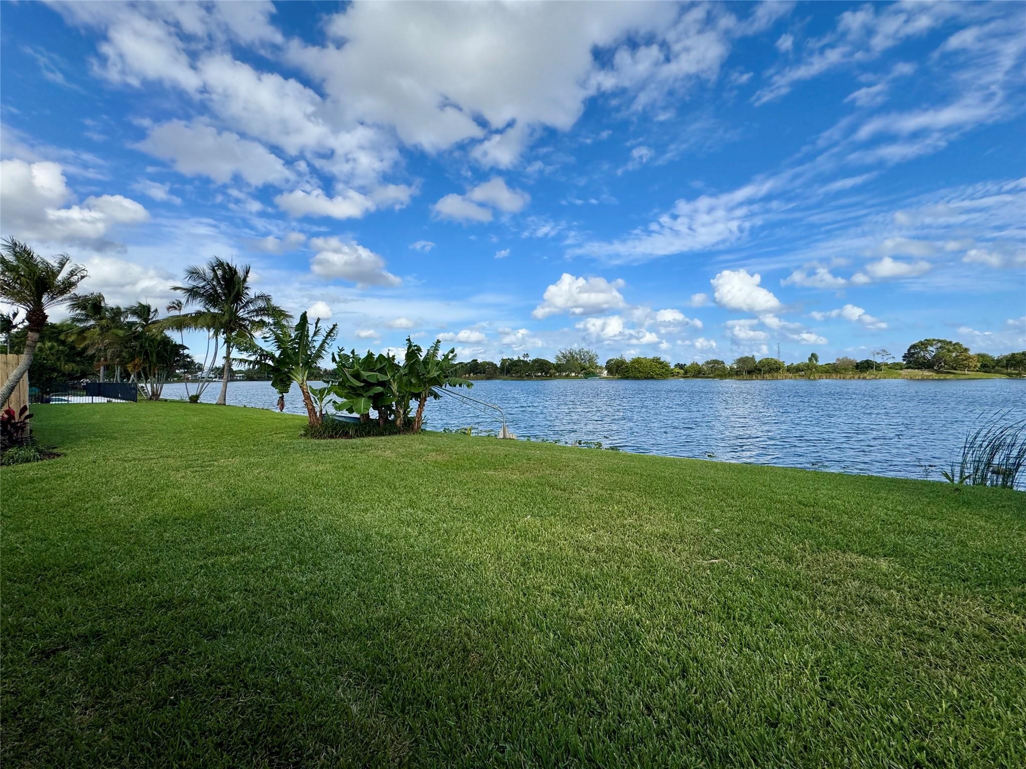 Royal Palm Acres 7th Sec - Residential Lease