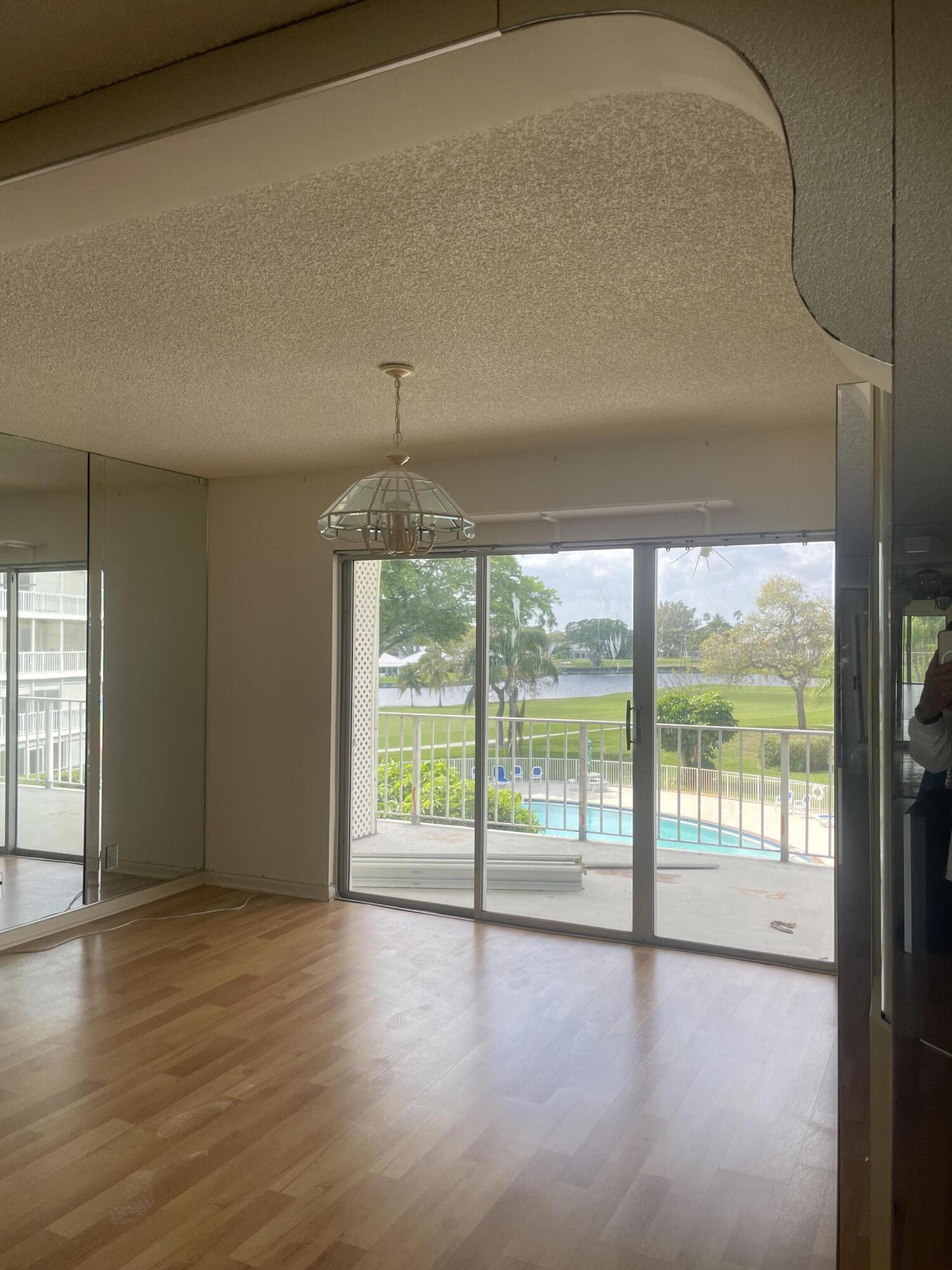 ATLANTIS SHERBROOKE VILLAS EAST CONDO - Residential Lease