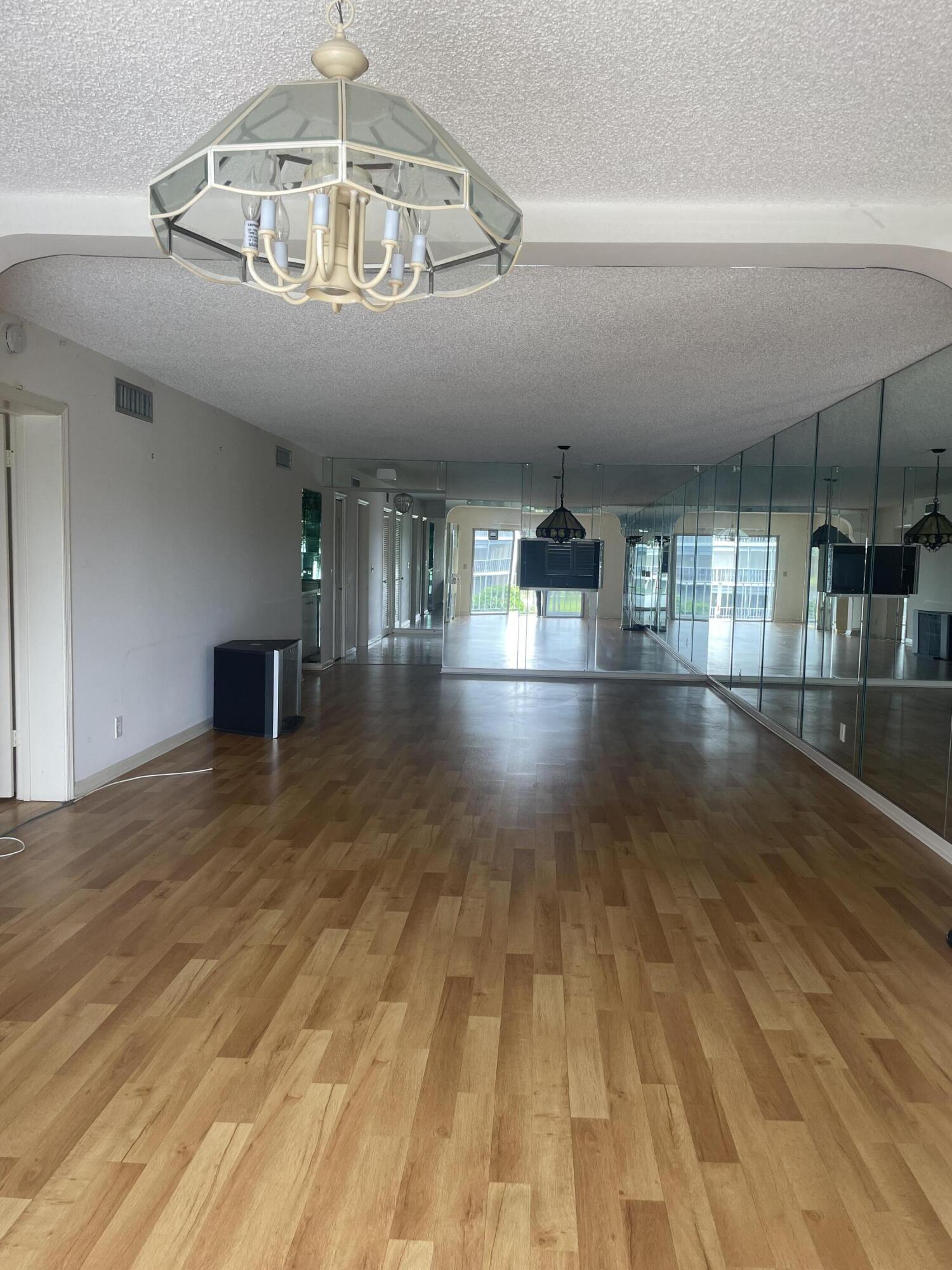 ATLANTIS SHERBROOKE VILLAS EAST CONDO - Residential Lease