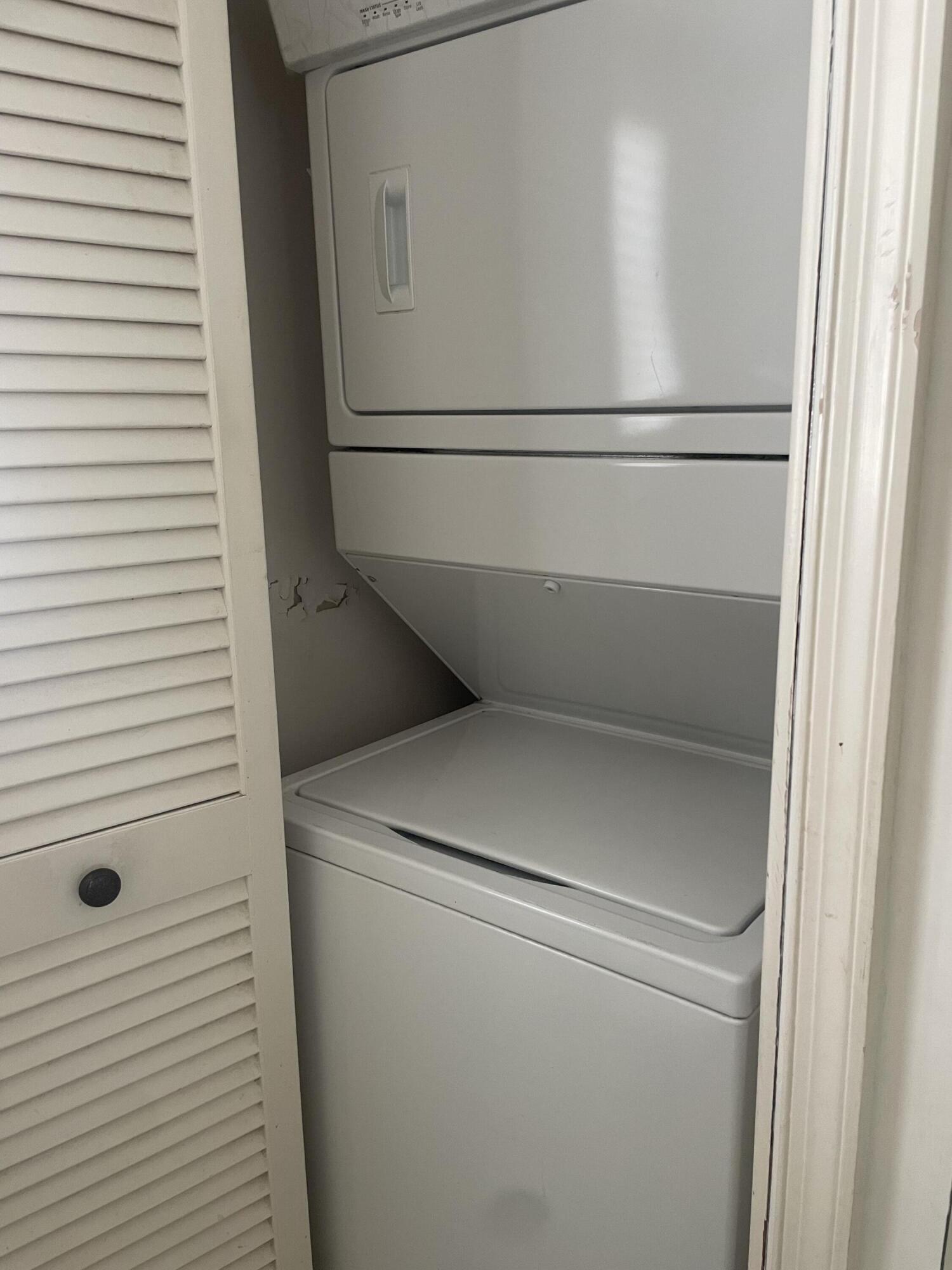 ATLANTIS SHERBROOKE VILLAS EAST CONDO - Residential Lease