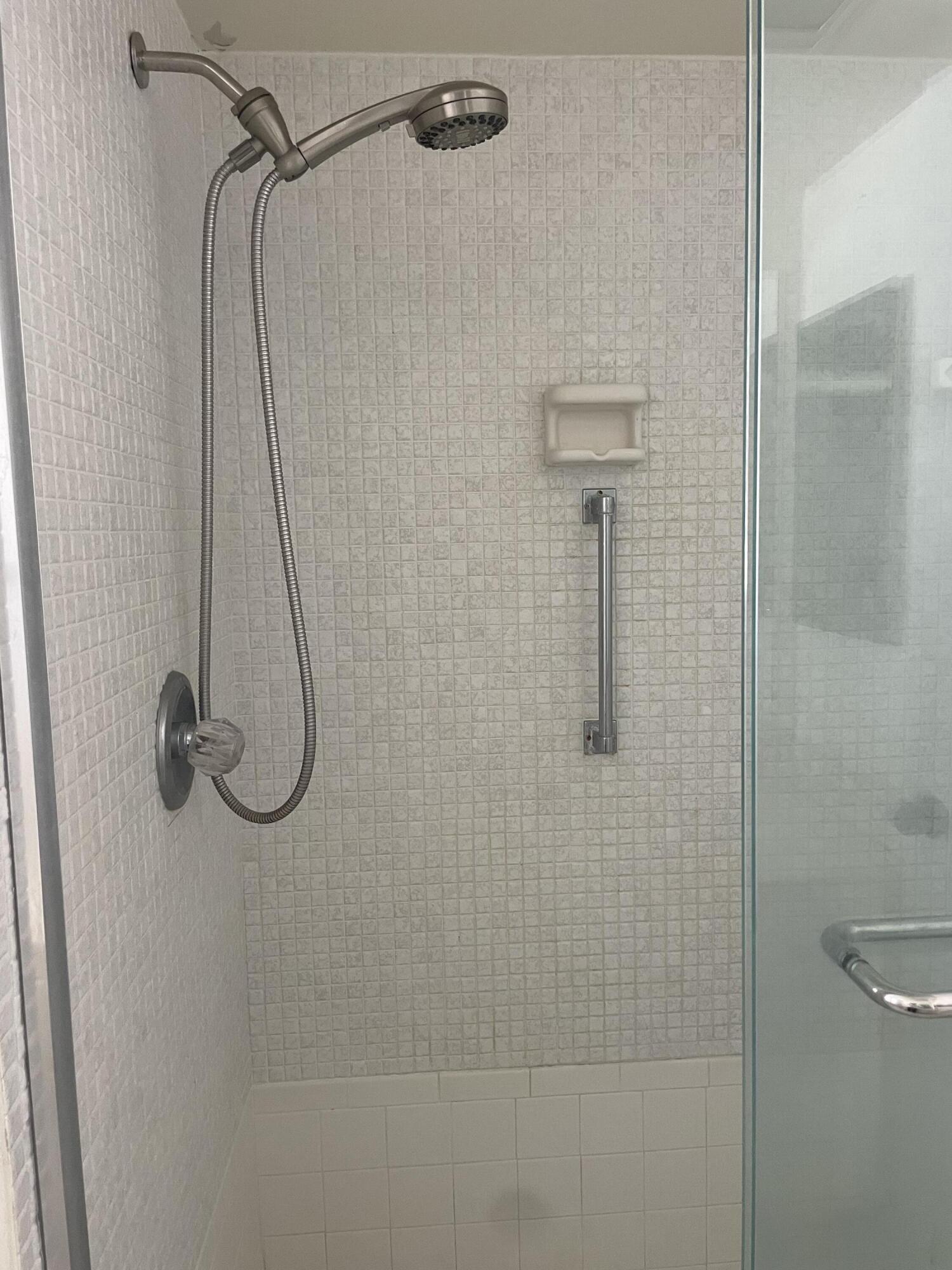 ATLANTIS SHERBROOKE VILLAS EAST CONDO - Residential Lease