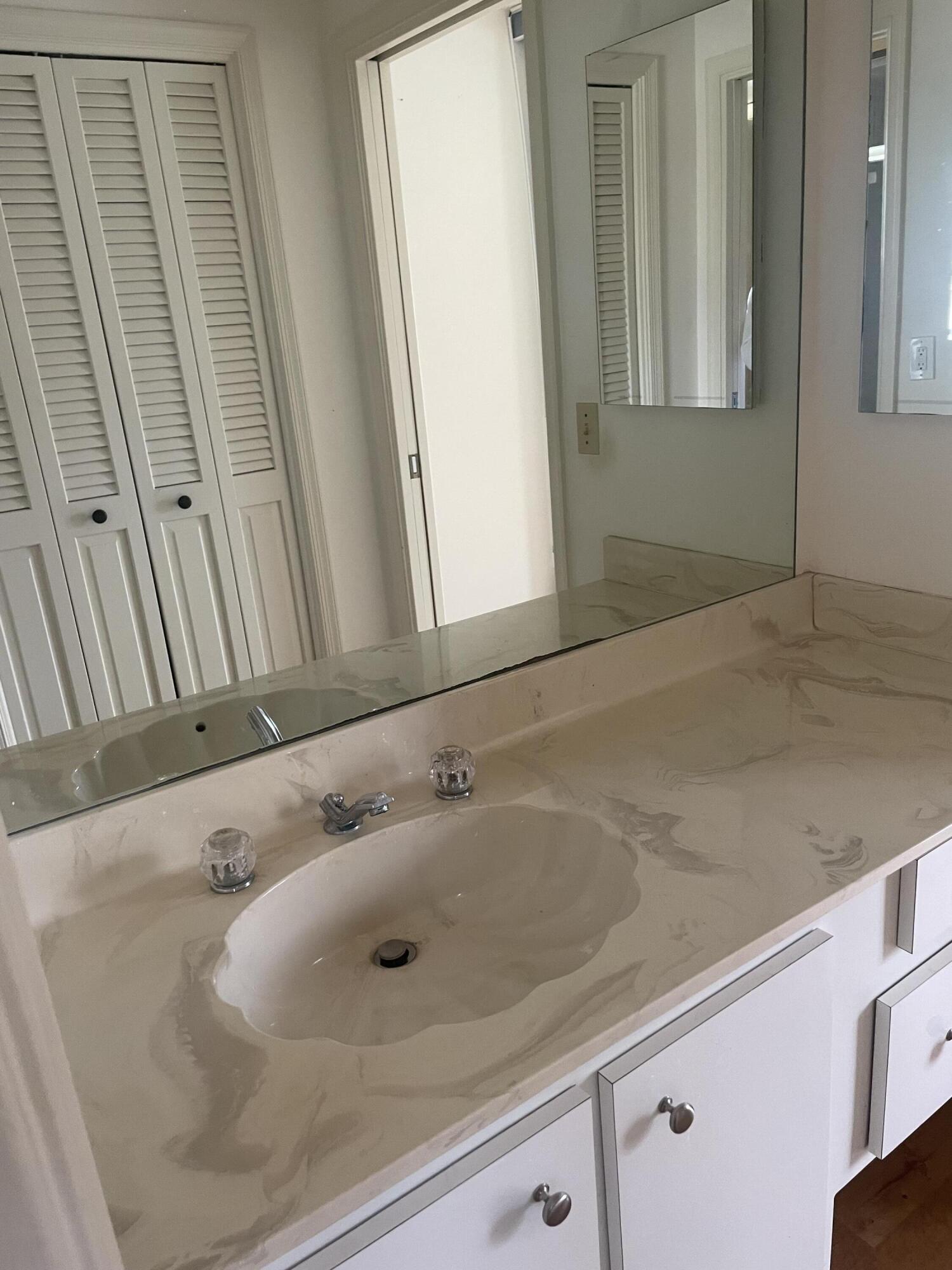 ATLANTIS SHERBROOKE VILLAS EAST CONDO - Residential Lease