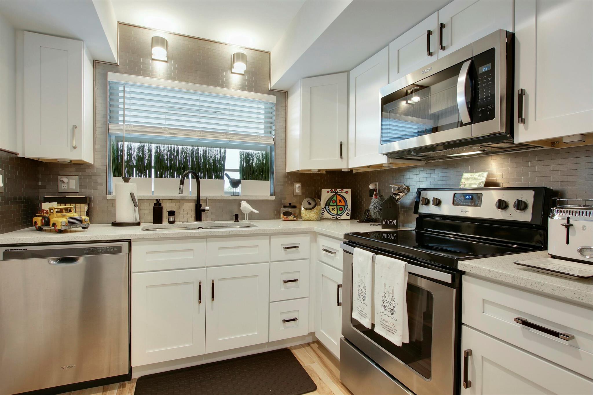 View photos, virtual tours, details... 50 Celestial Way 310