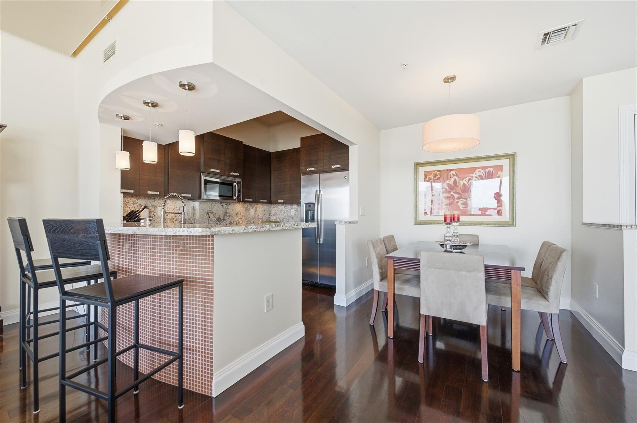 Tides at Bridgeside Sq - Residential