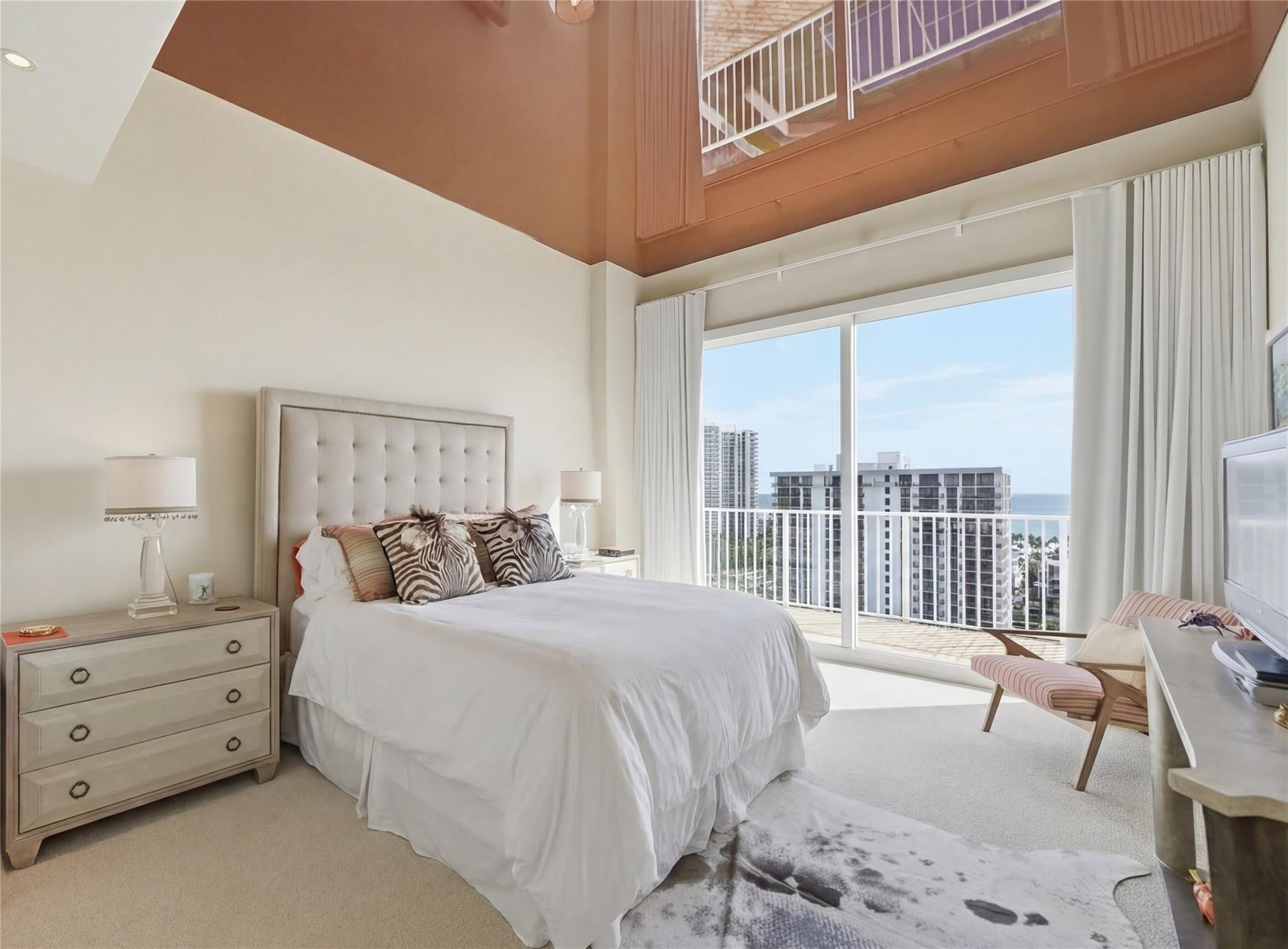 Tides at Bridgeside Sq - Residential