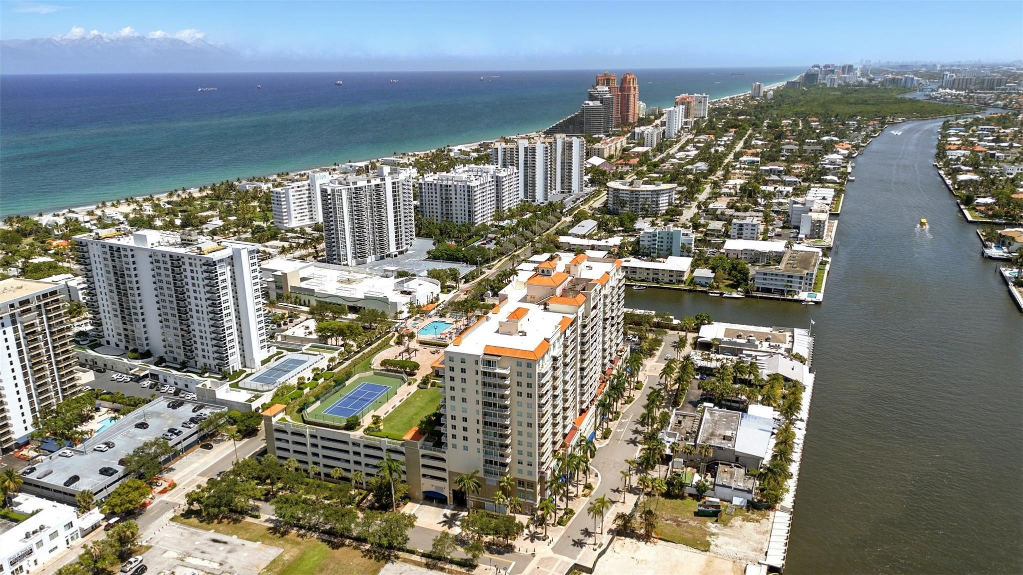 Tides at Bridgeside Sq - Residential