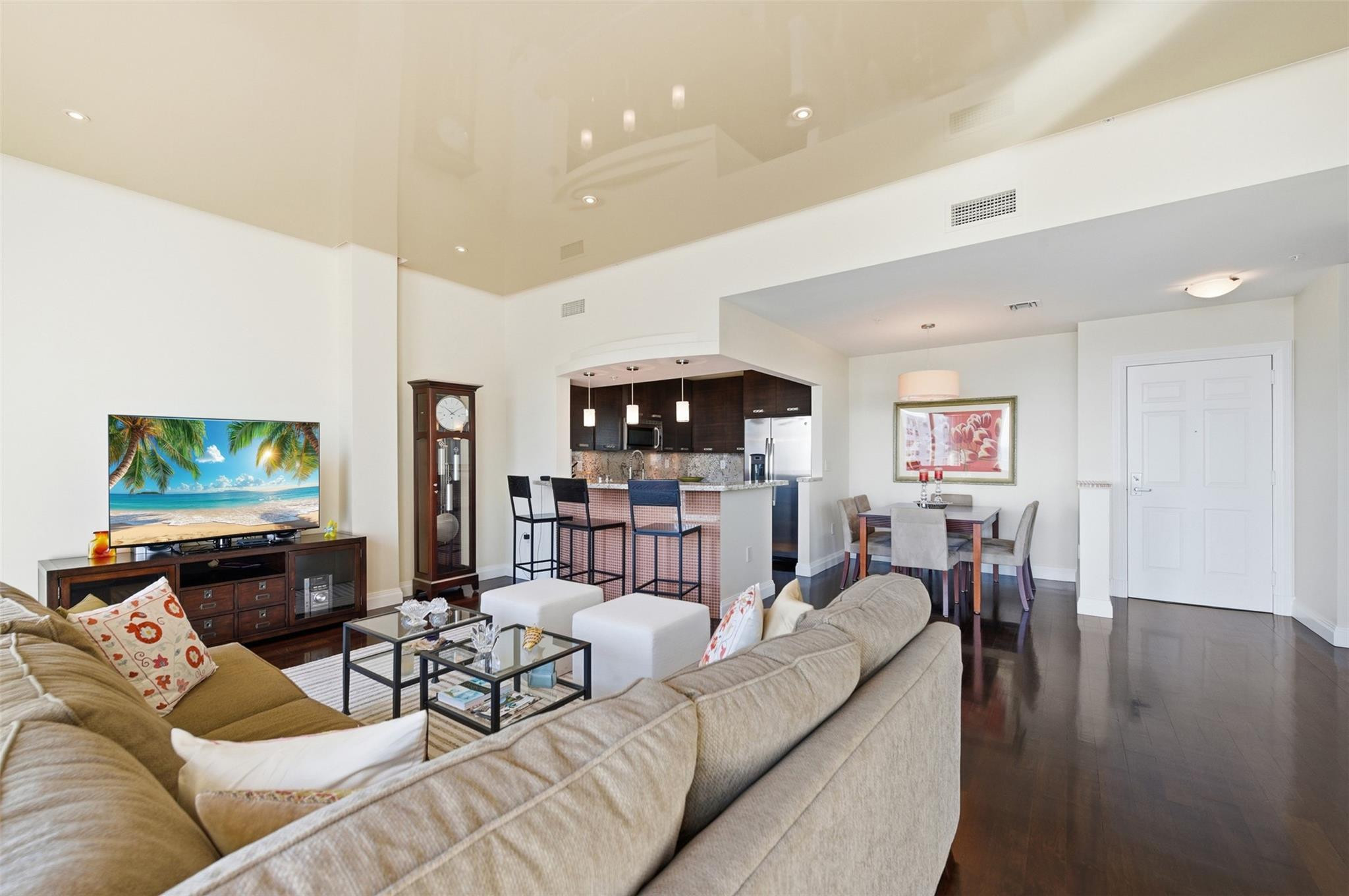 Tides at Bridgeside Sq - Residential