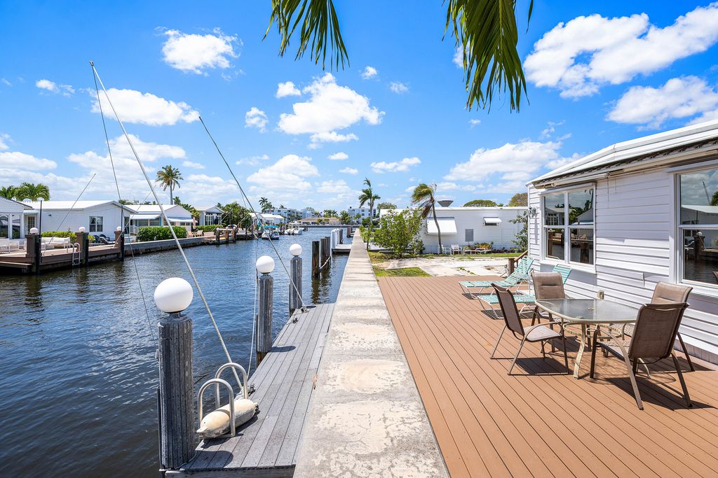 Photo of 205 S Ibis Drive #R, Briny Breezes, FL 33435 (MLS # B26019644)