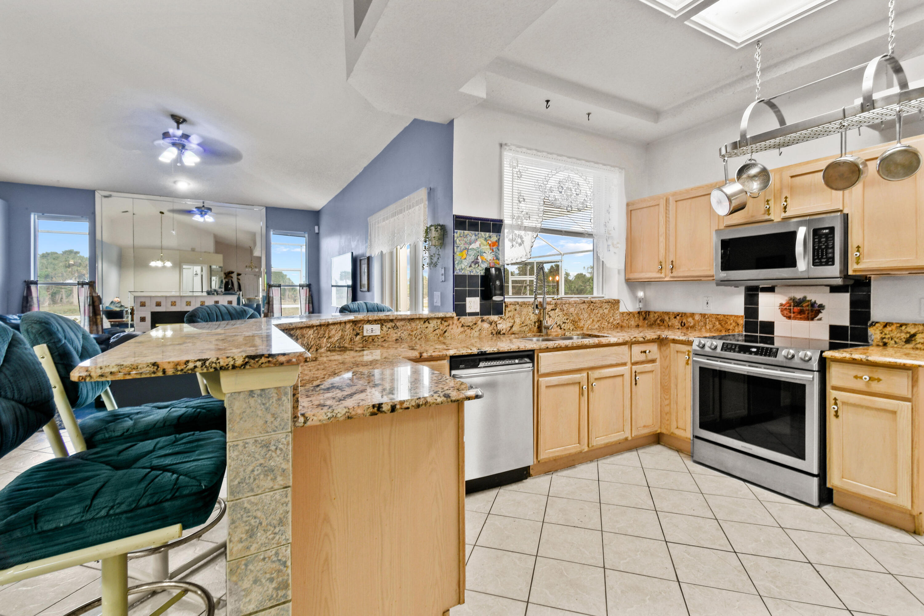 METES AND BOUNDS - Residential