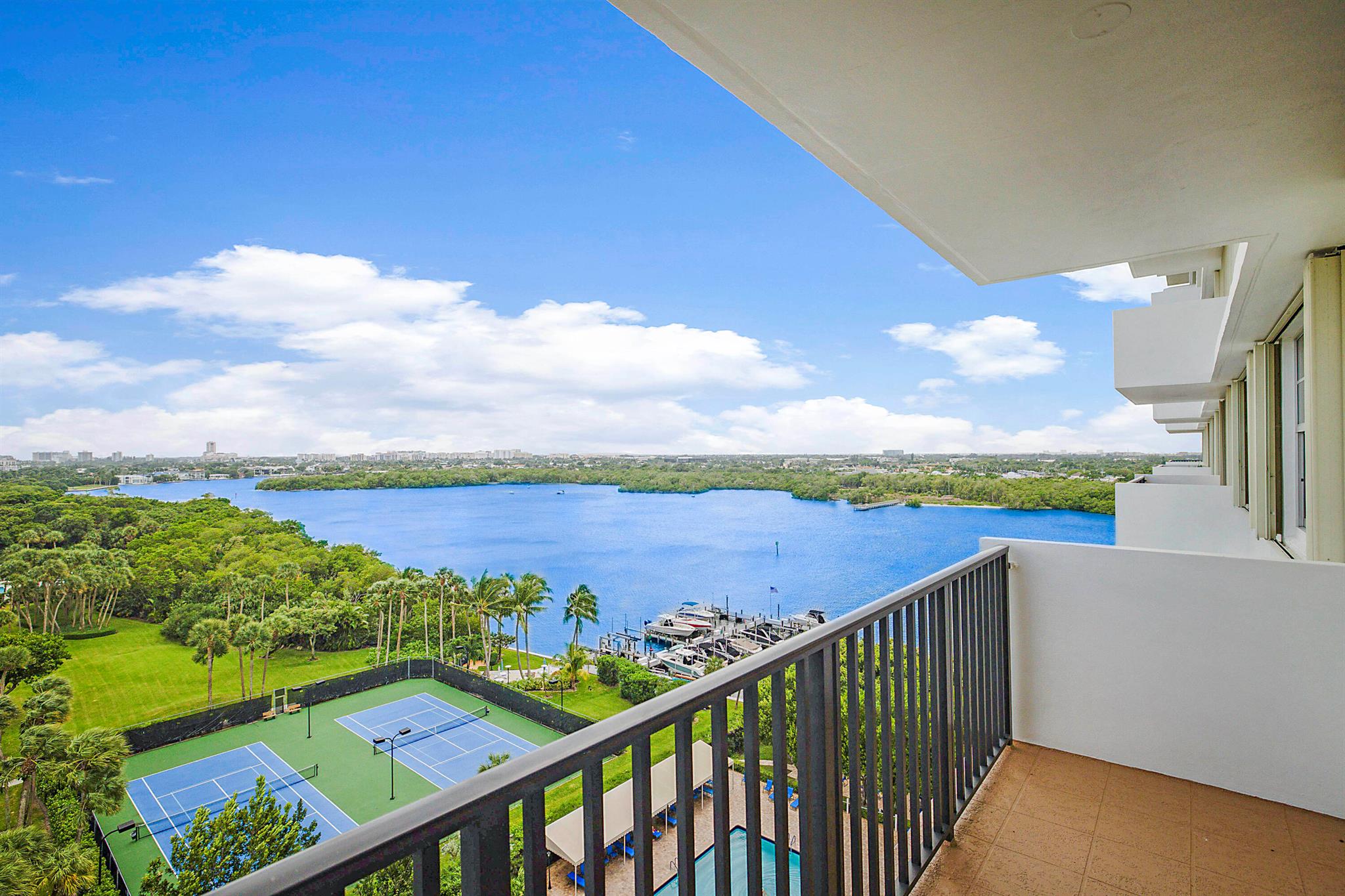 BOCA TOWERS CONDO PORTION - Residential Lease