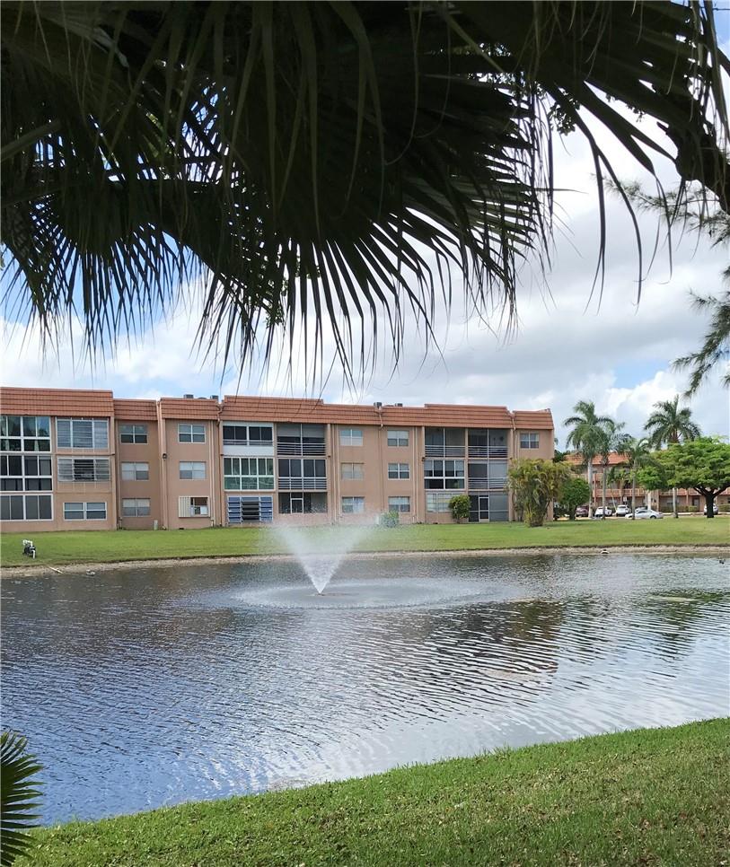 Sunrise Lakes Phase 111 - Residential