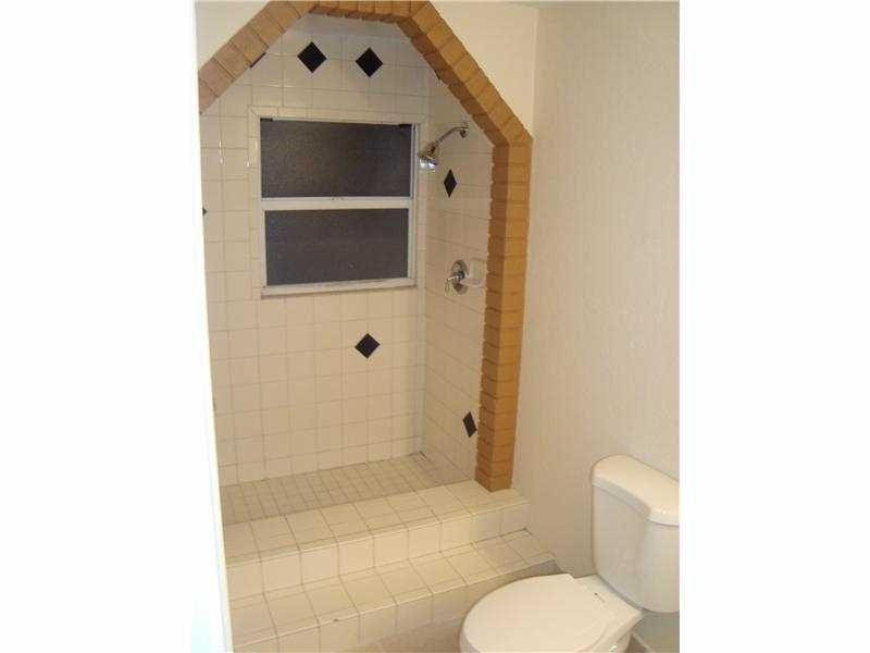 Lauderdale North Park Sec - Residential Lease