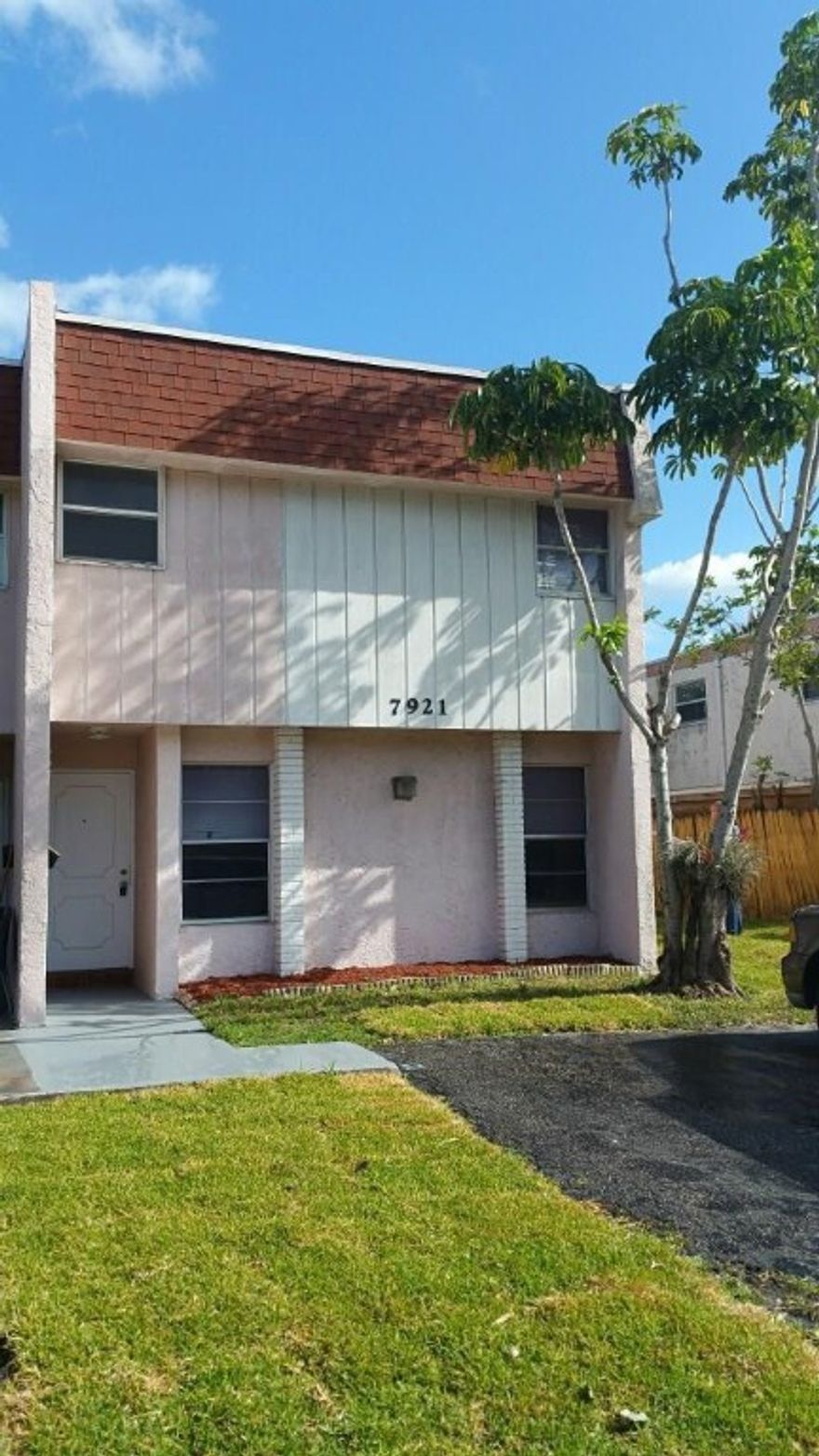Completely remodeled 3 bedroom townhouse * Brand new kitchen, bathrooms, tile floor throughout * Very large unit * NO HOA
