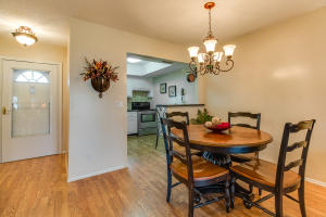 CRESTHAVEN VILLAS - Residential