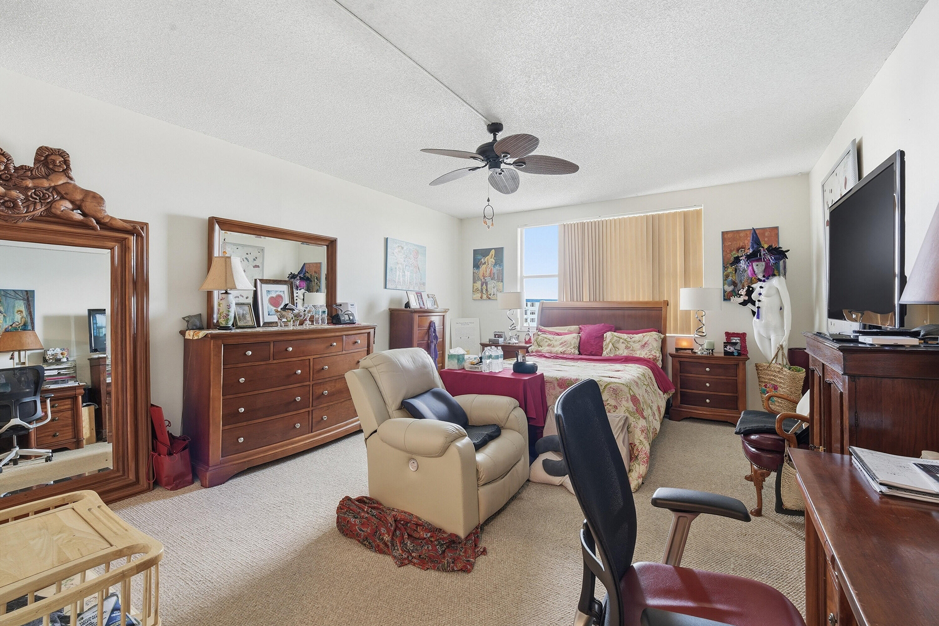 3800 Hillcrest Drive 1219