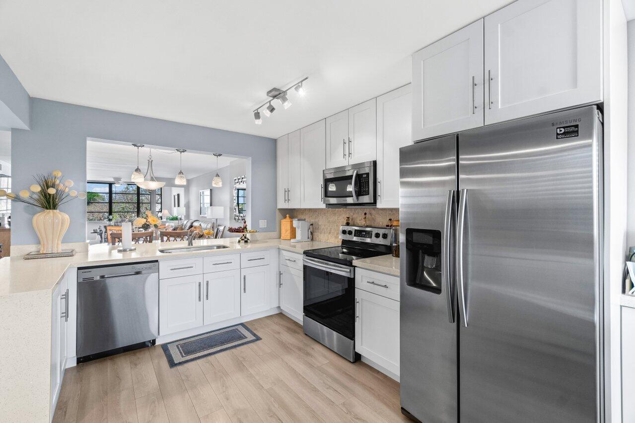 15075 Witney Road 312