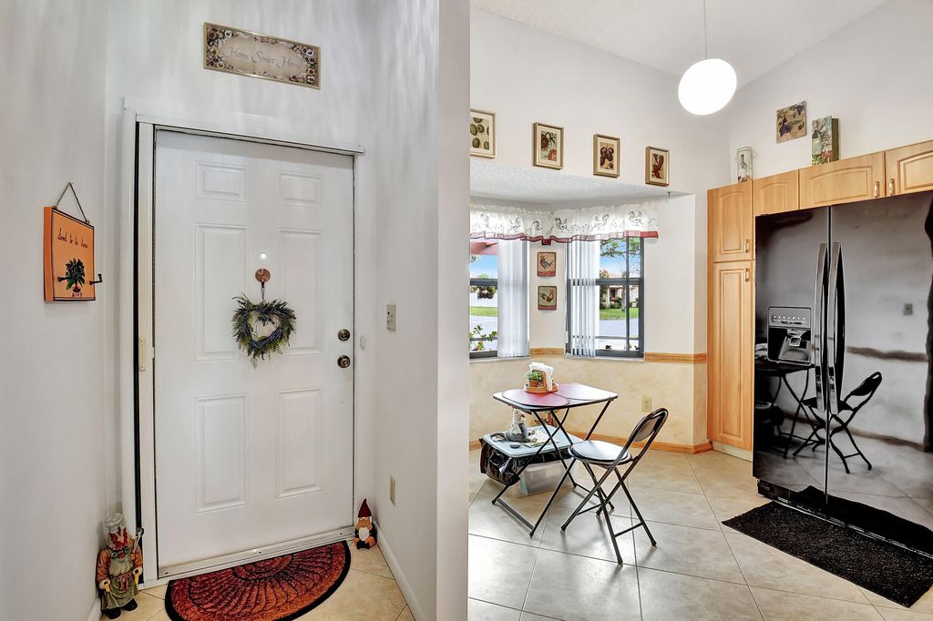 Photo of 62 Paxford Lane, Boynton Beach, FL 33426 (MLS # R10968533)