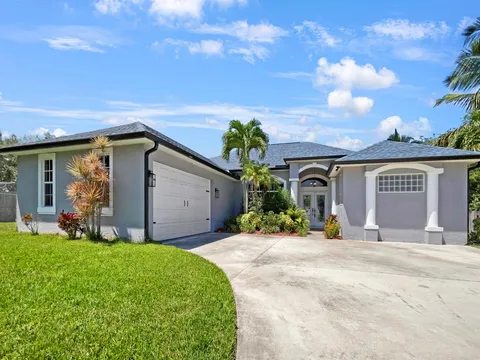 876 Noa Street, Fort Pierce, FL MLS: R11014038