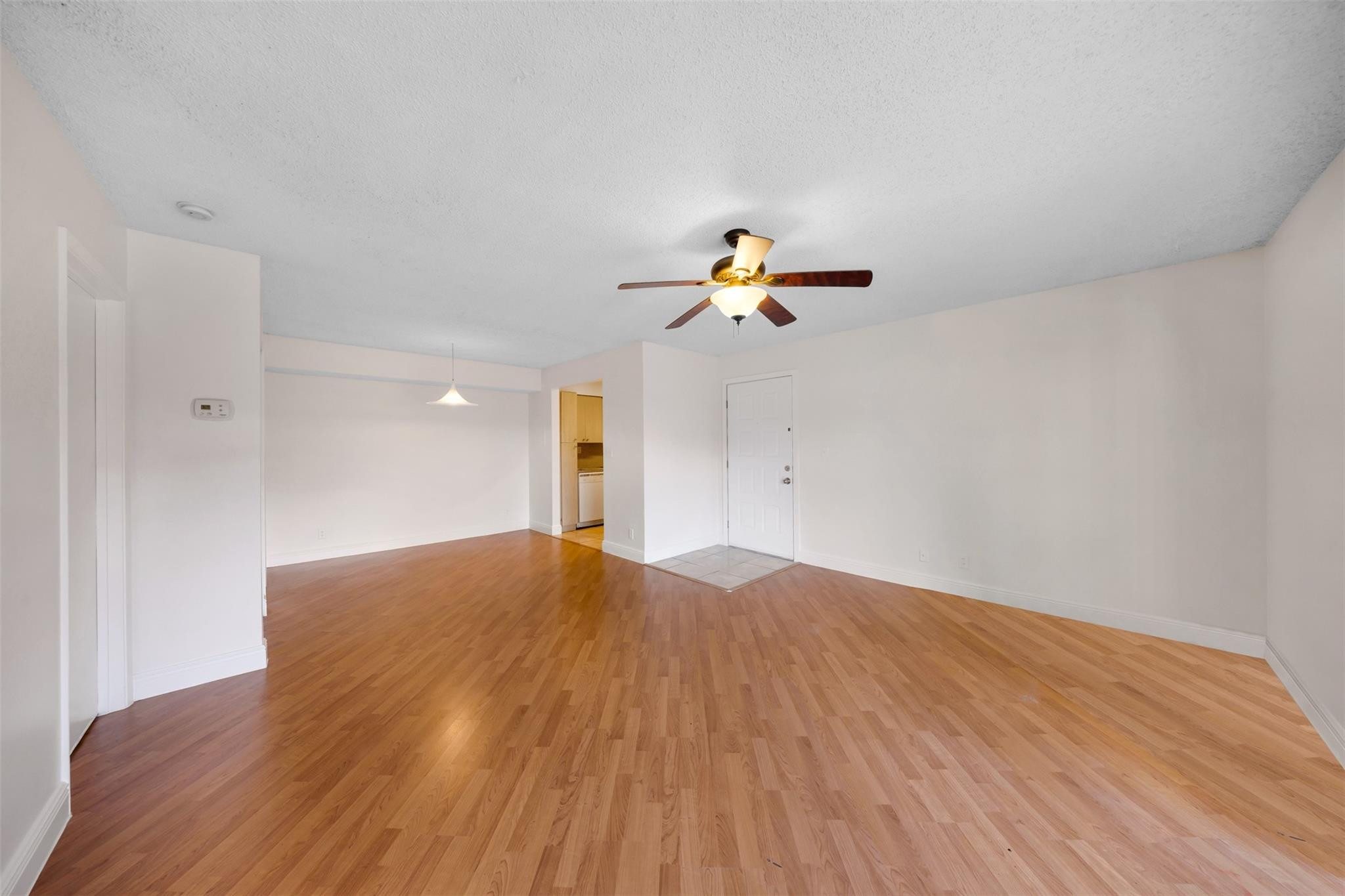 BREEZES AT PALM AIRE CONDO - Residential Lease