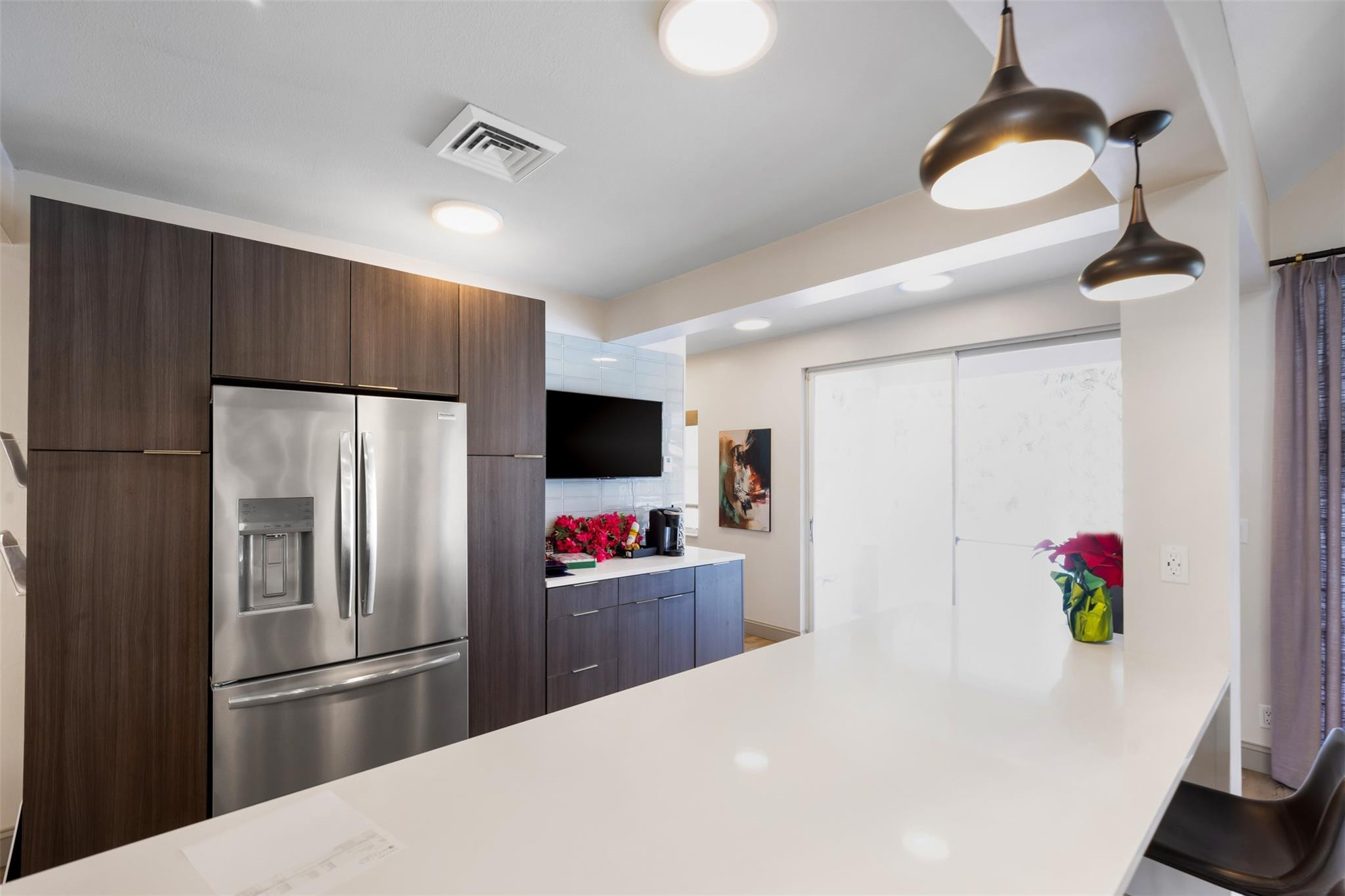 BREEZES AT PALM AIRE CONDO - Residential Lease