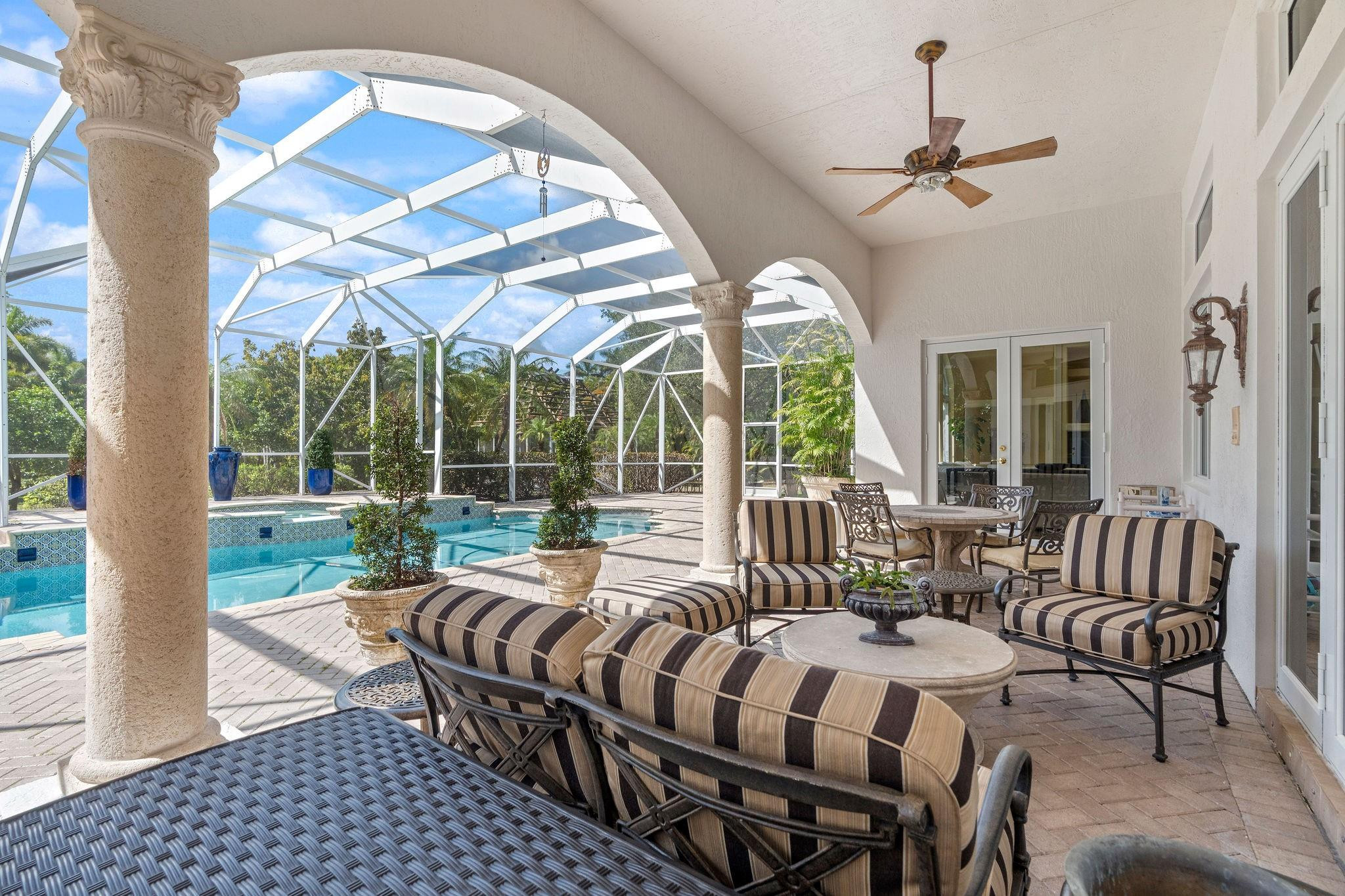 SUNSHINE RANCHES - Residential