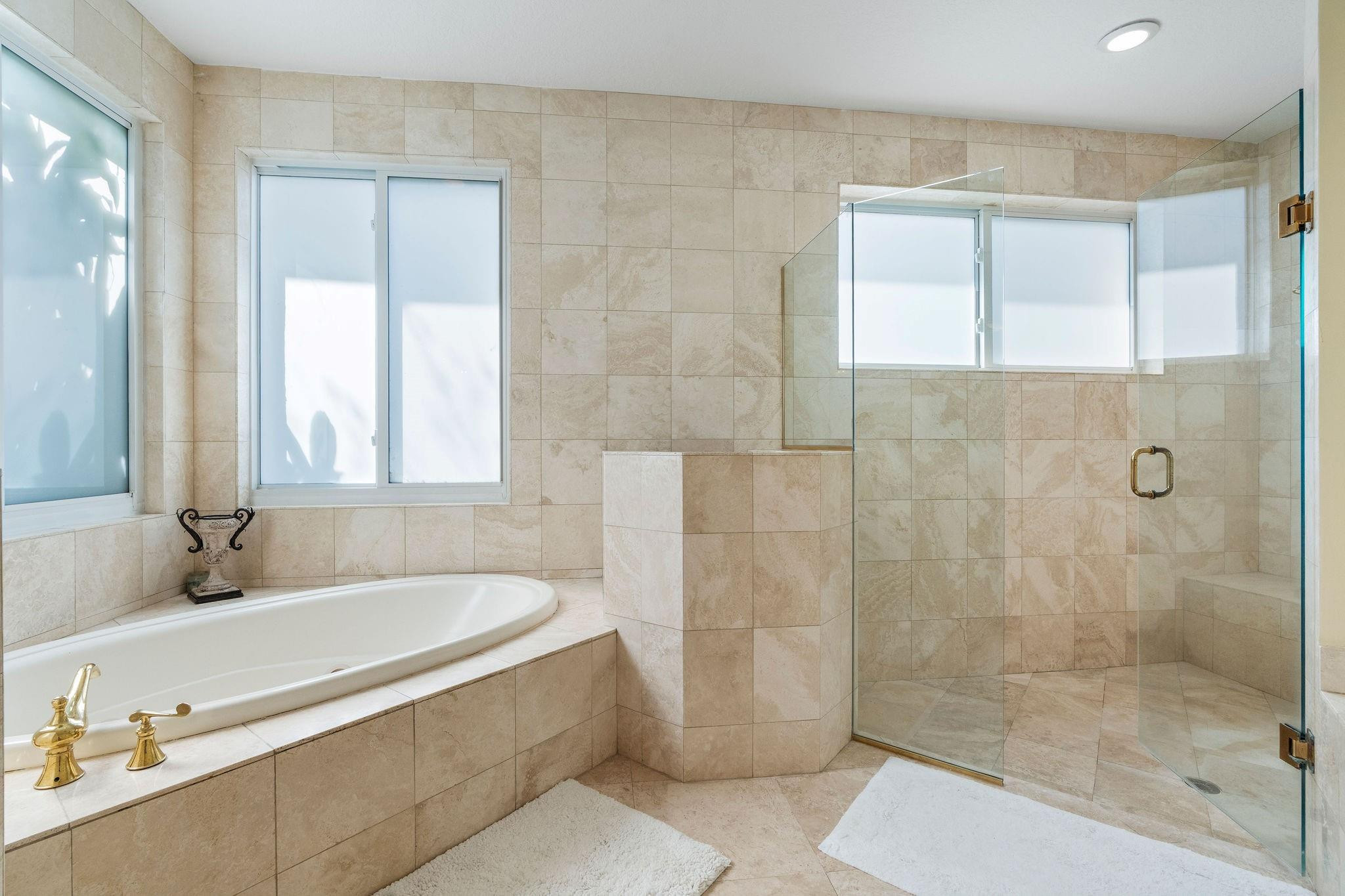 SUNSHINE RANCHES - Residential