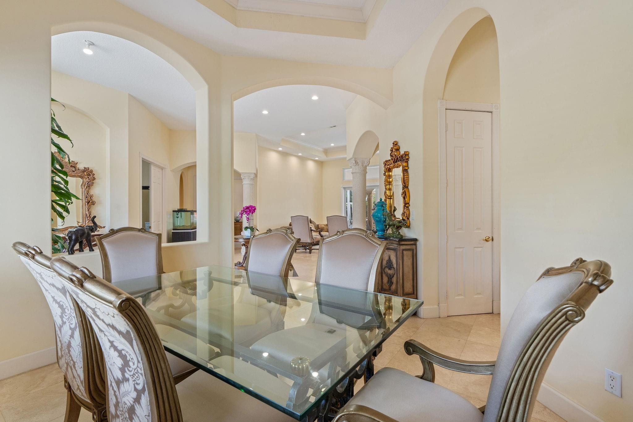 SUNSHINE RANCHES - Residential