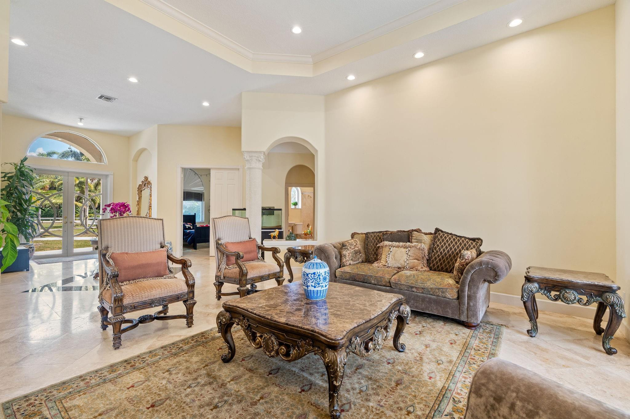 SUNSHINE RANCHES - Residential